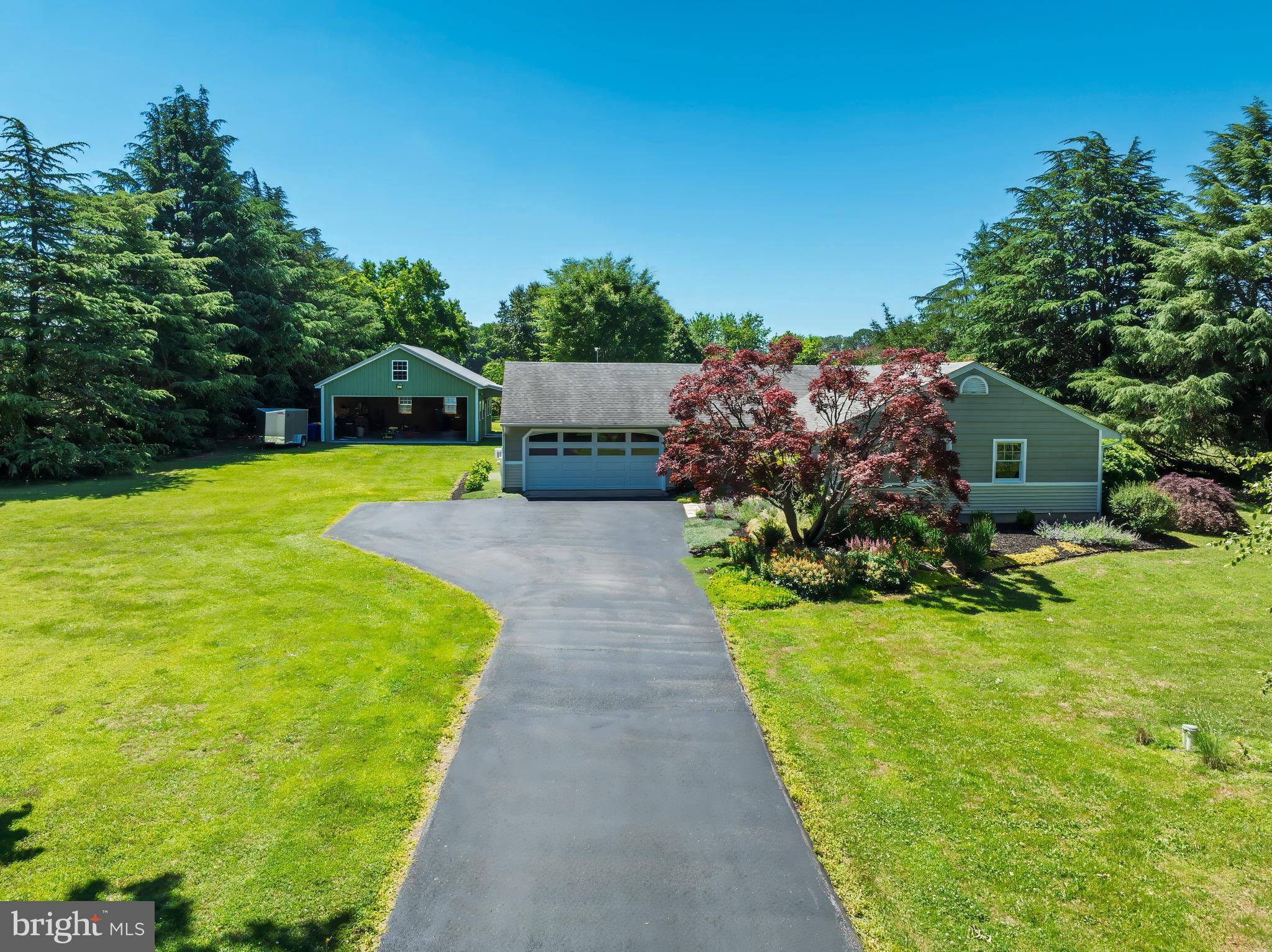 HICKORY RIDGE - Residential