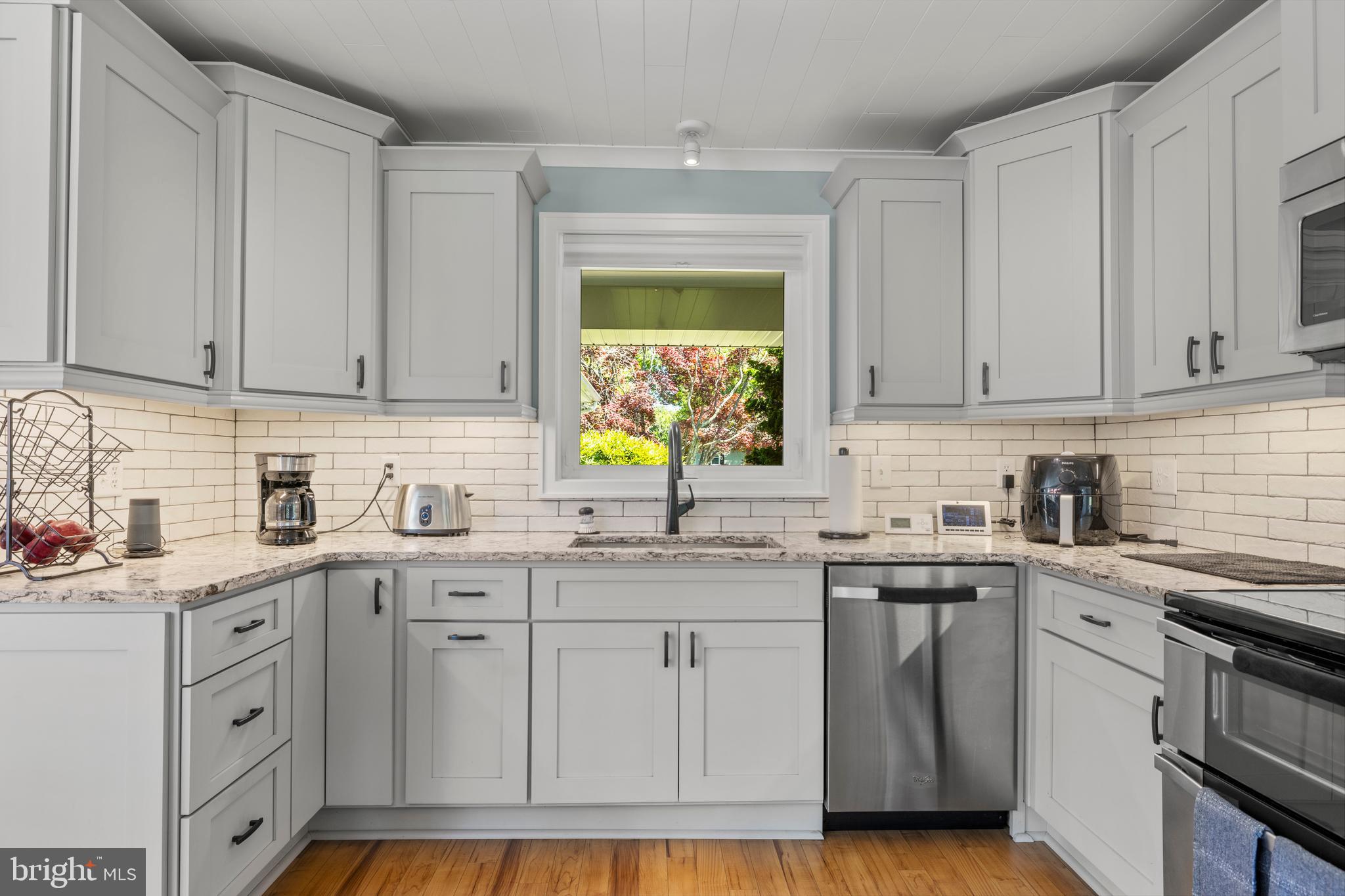 HICKORY RIDGE - Residential