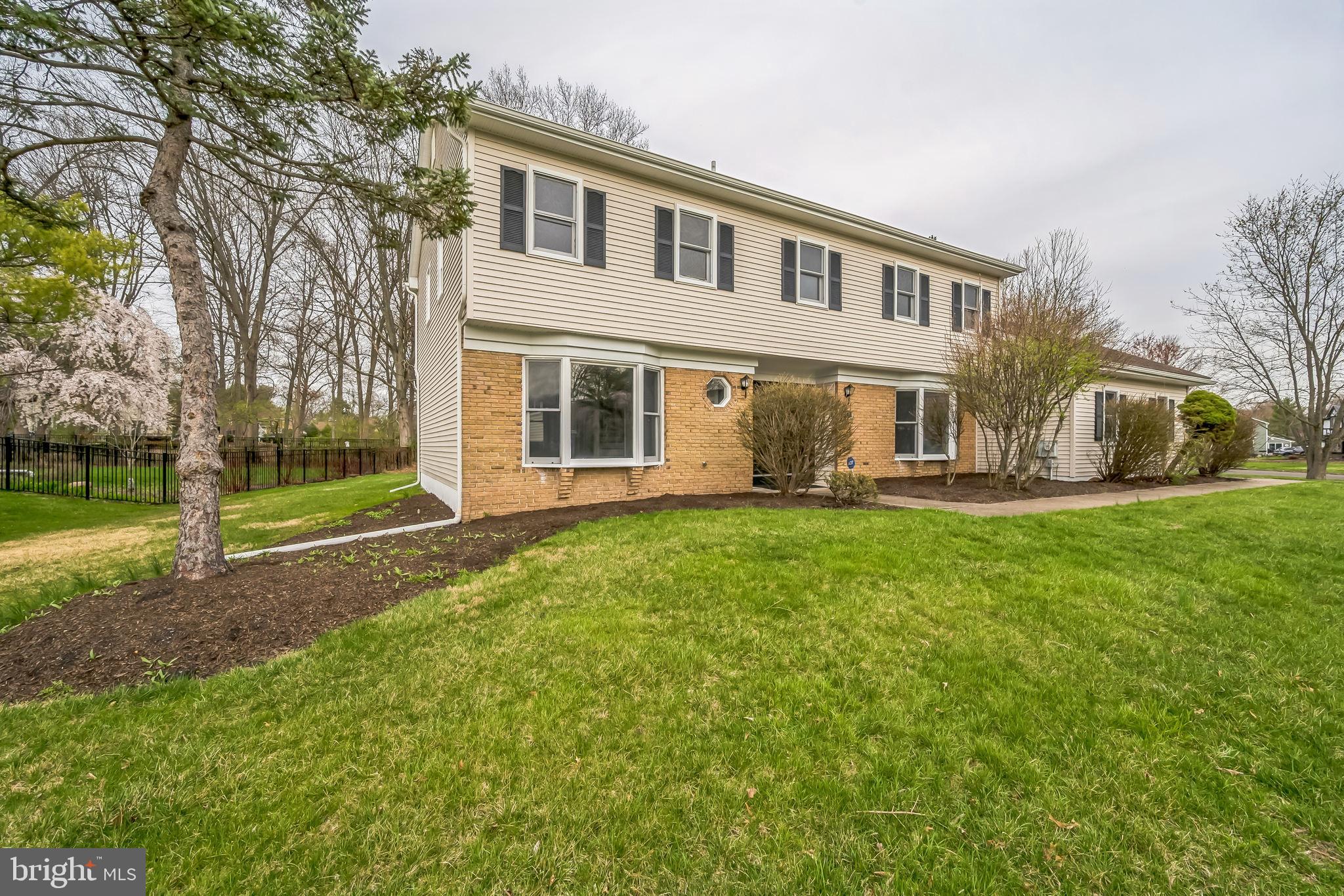 WYNNEWOOD - Residential
