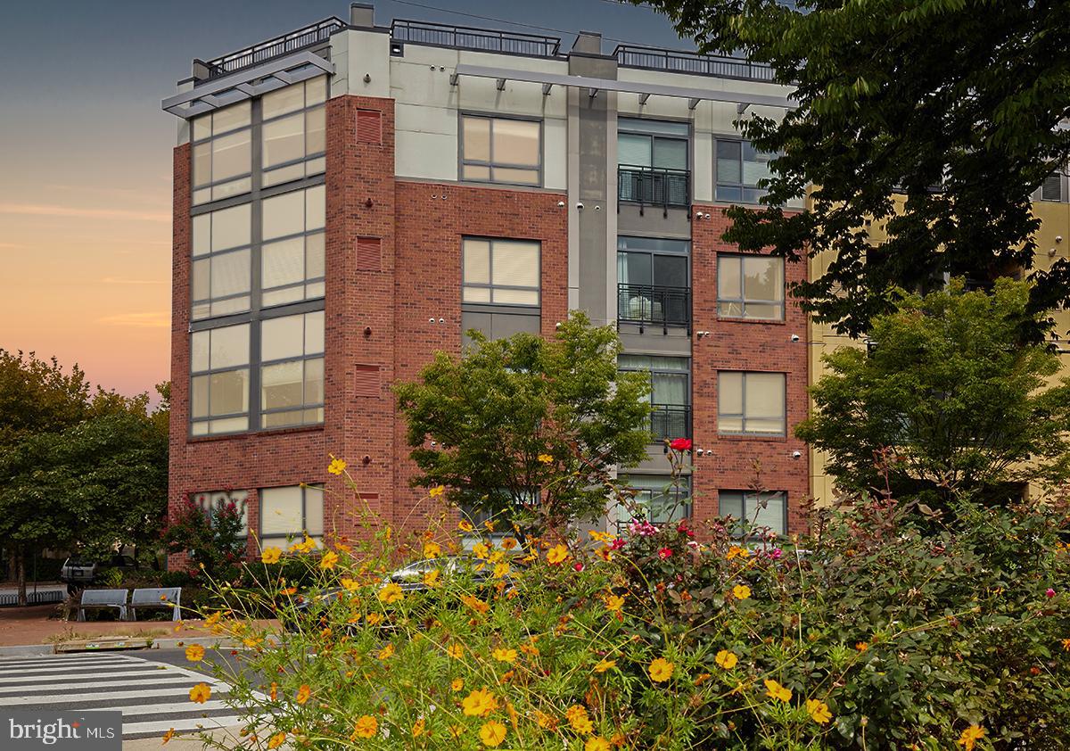 SILVER SPRING - Residential