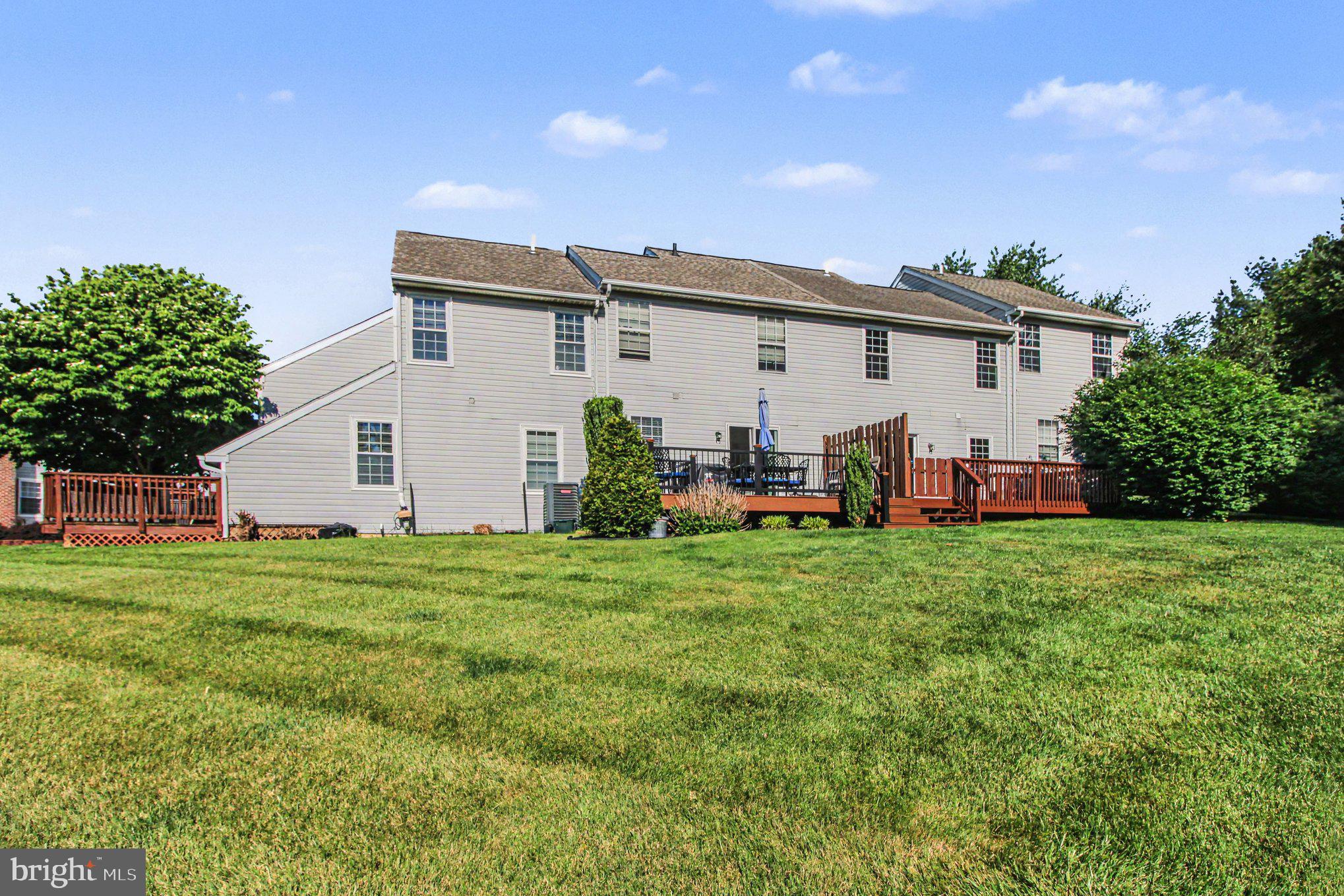 WETHERSFIELD - Residential