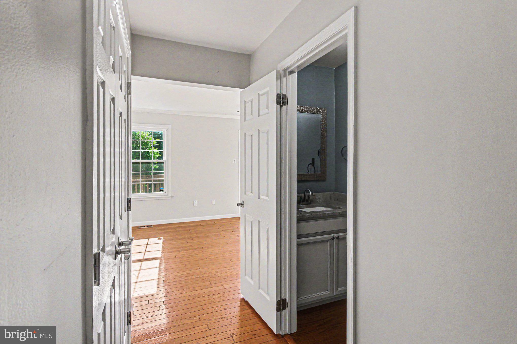 WETHERSFIELD - Residential