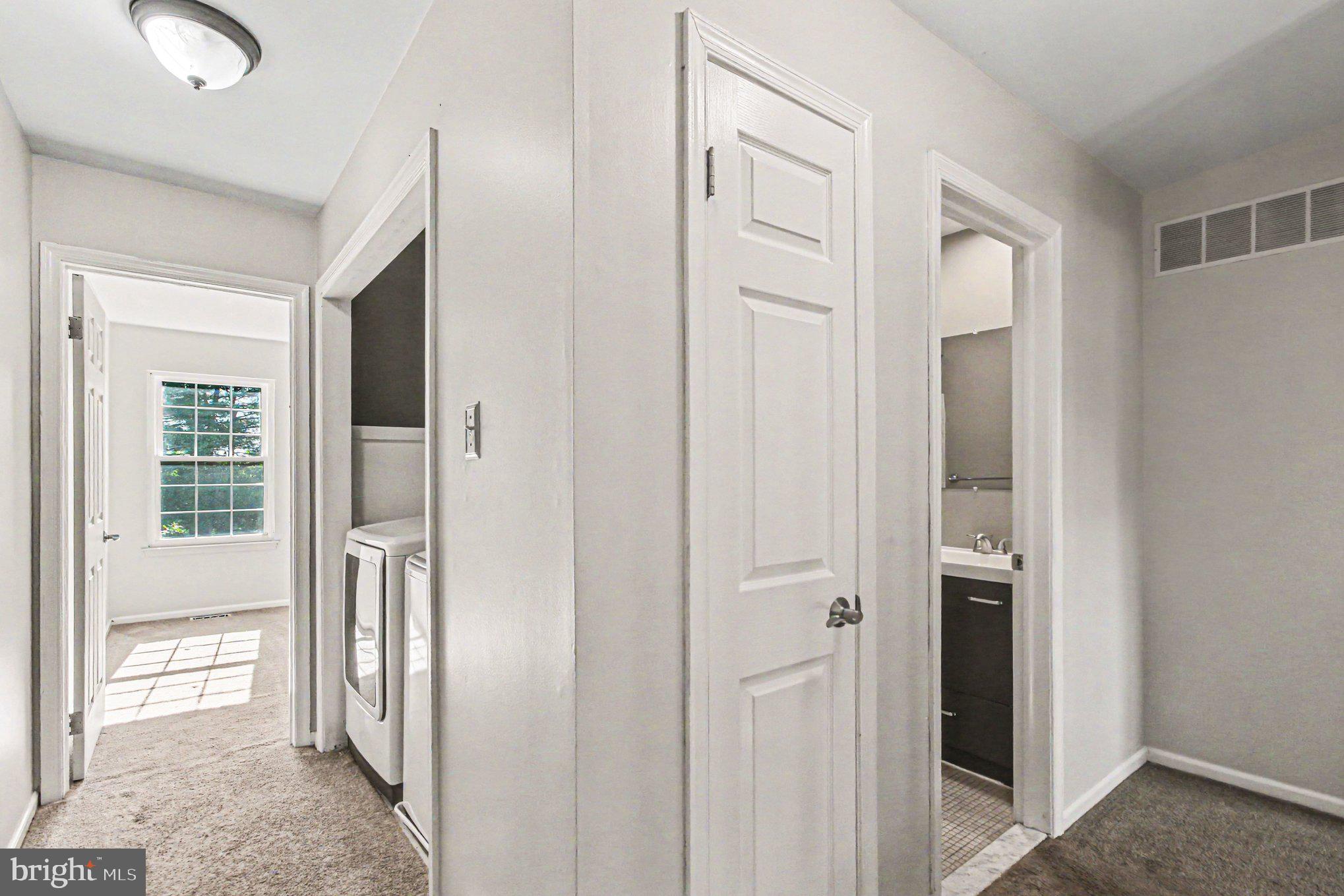WETHERSFIELD - Residential