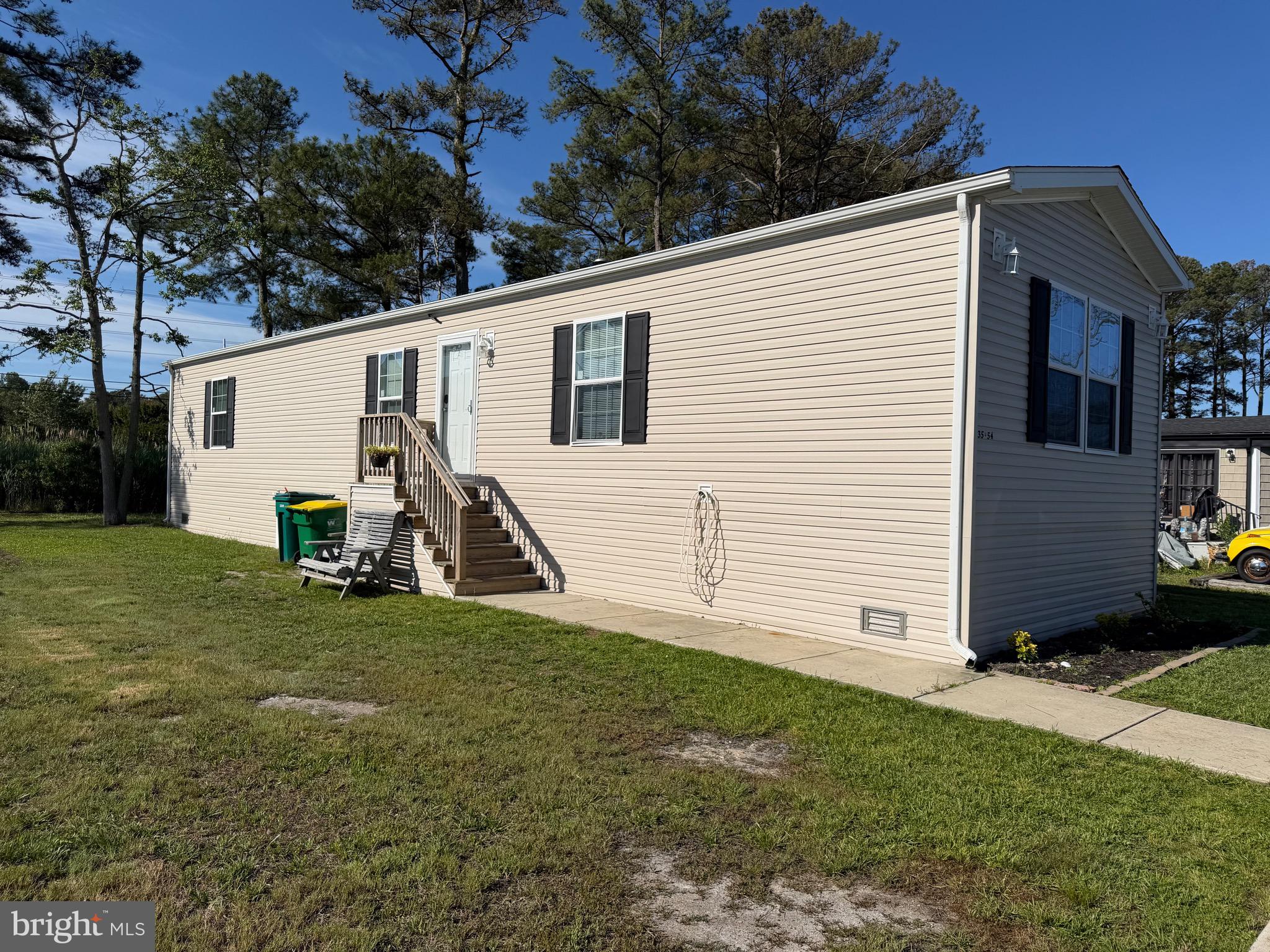 MARINERS COVE - Residential