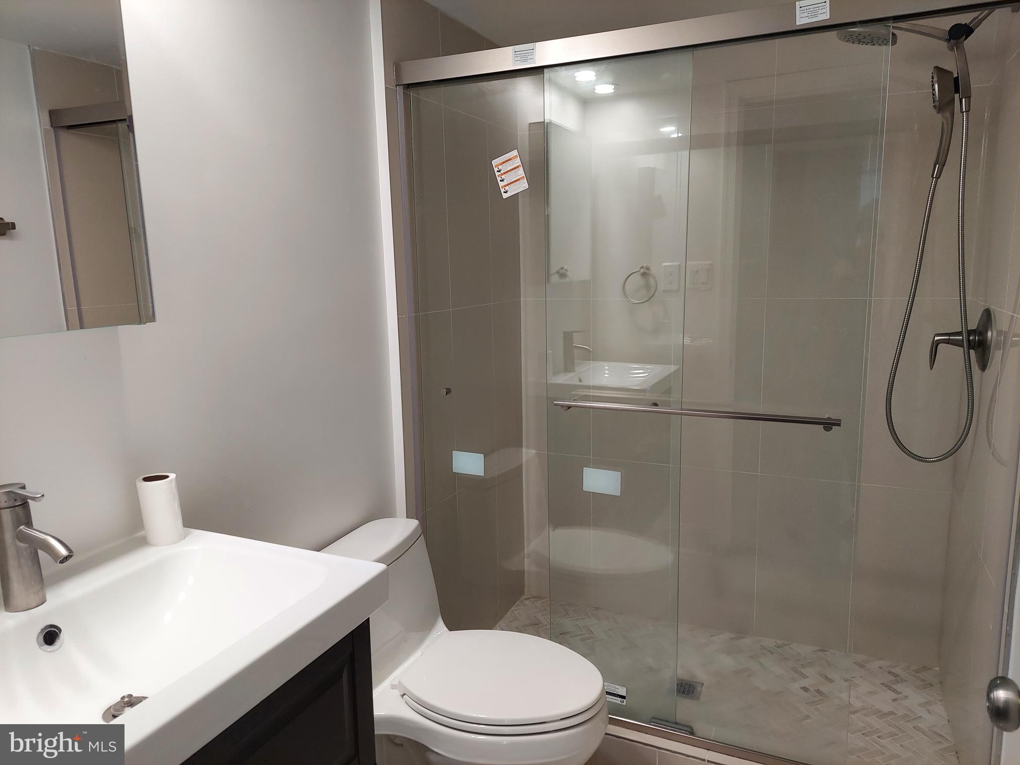 HALLCREST HEIGHTS - Residential Lease