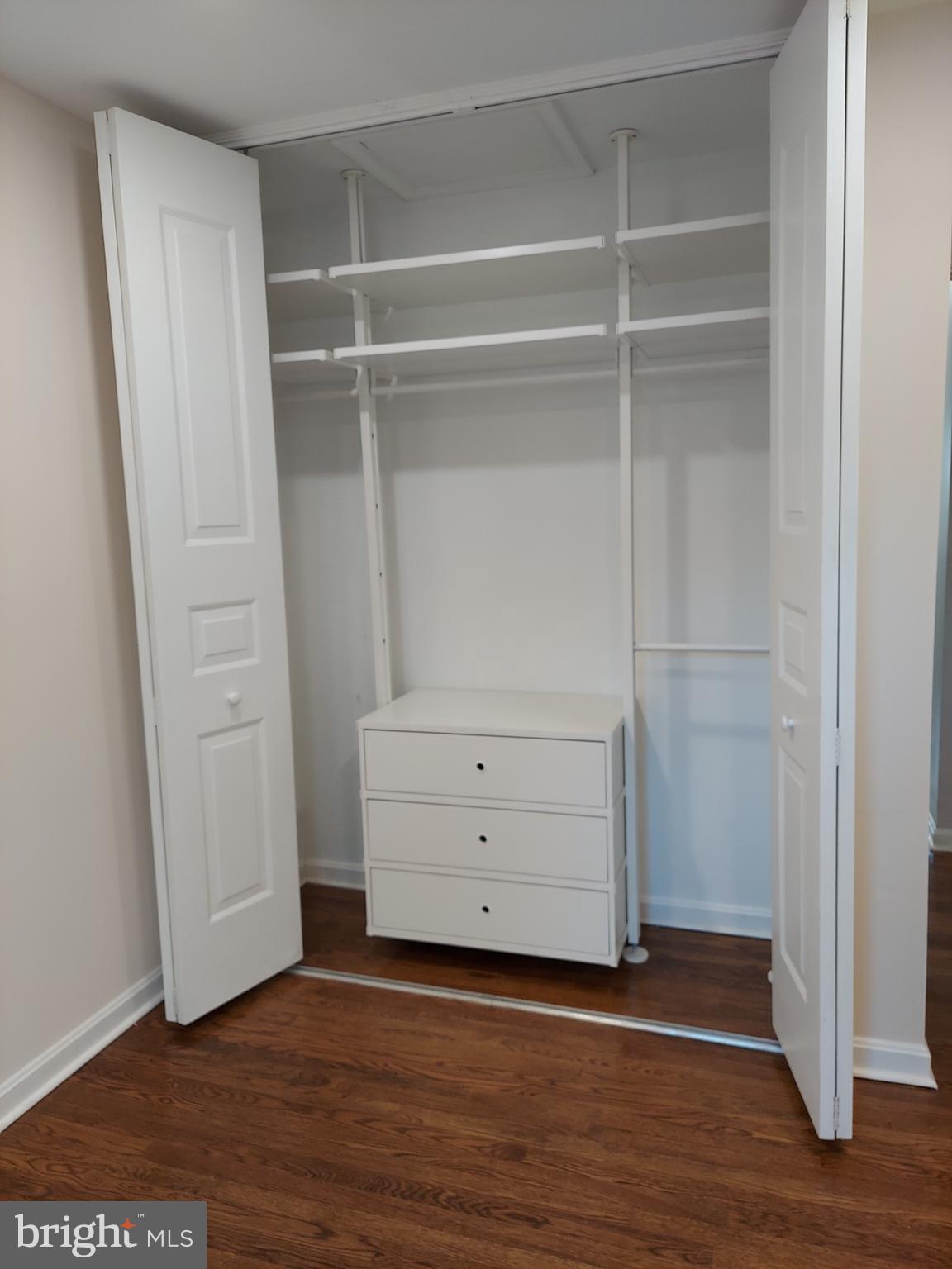 HALLCREST HEIGHTS - Residential Lease
