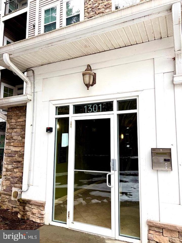 THE ADDISON AT ST PAUL - Residential
