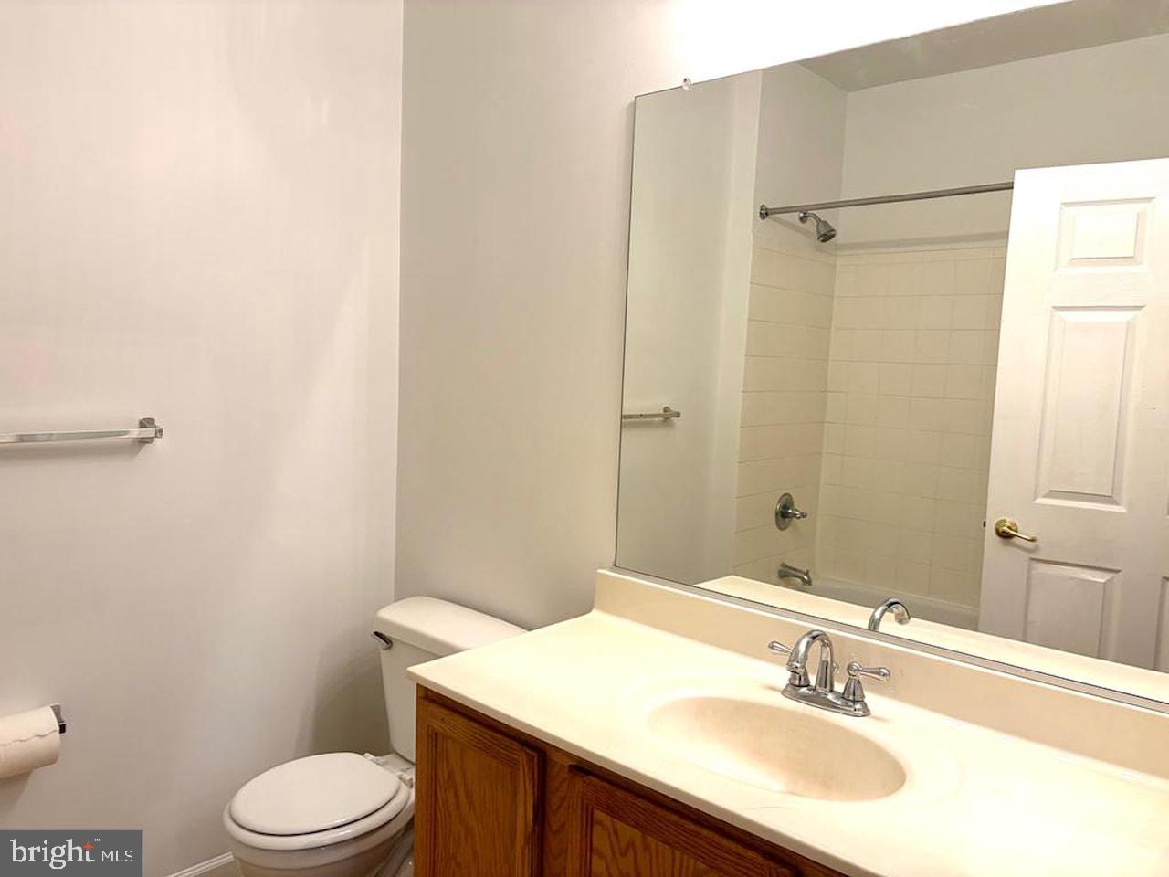 THE ADDISON AT ST PAUL - Residential