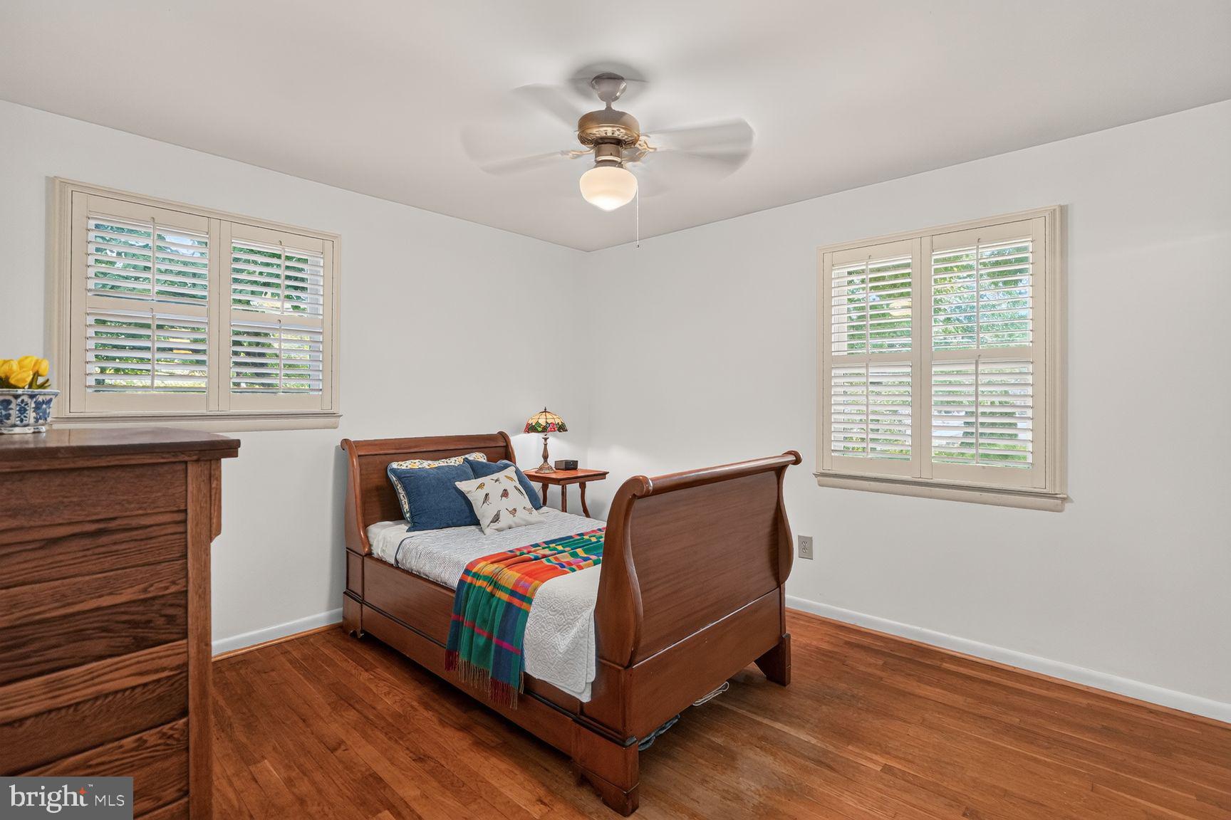 WHITE FLINT PARK - Residential