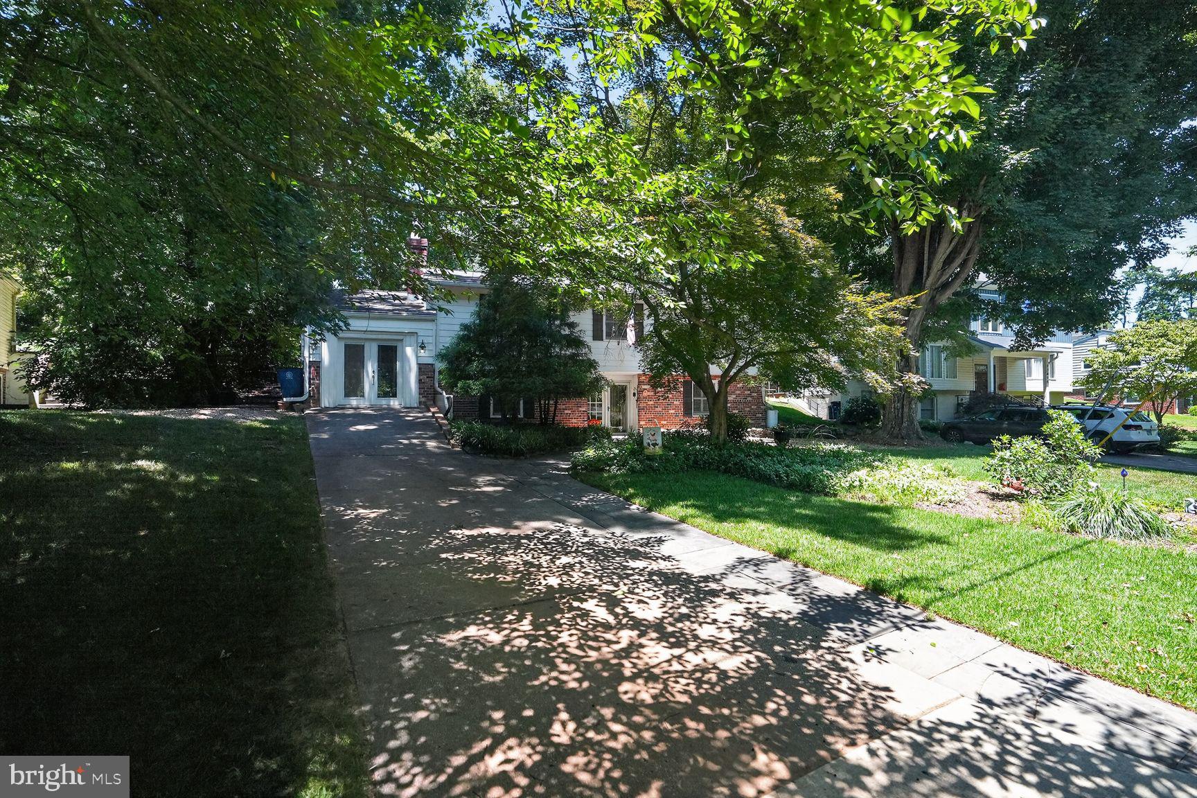 WHITE FLINT PARK - Residential
