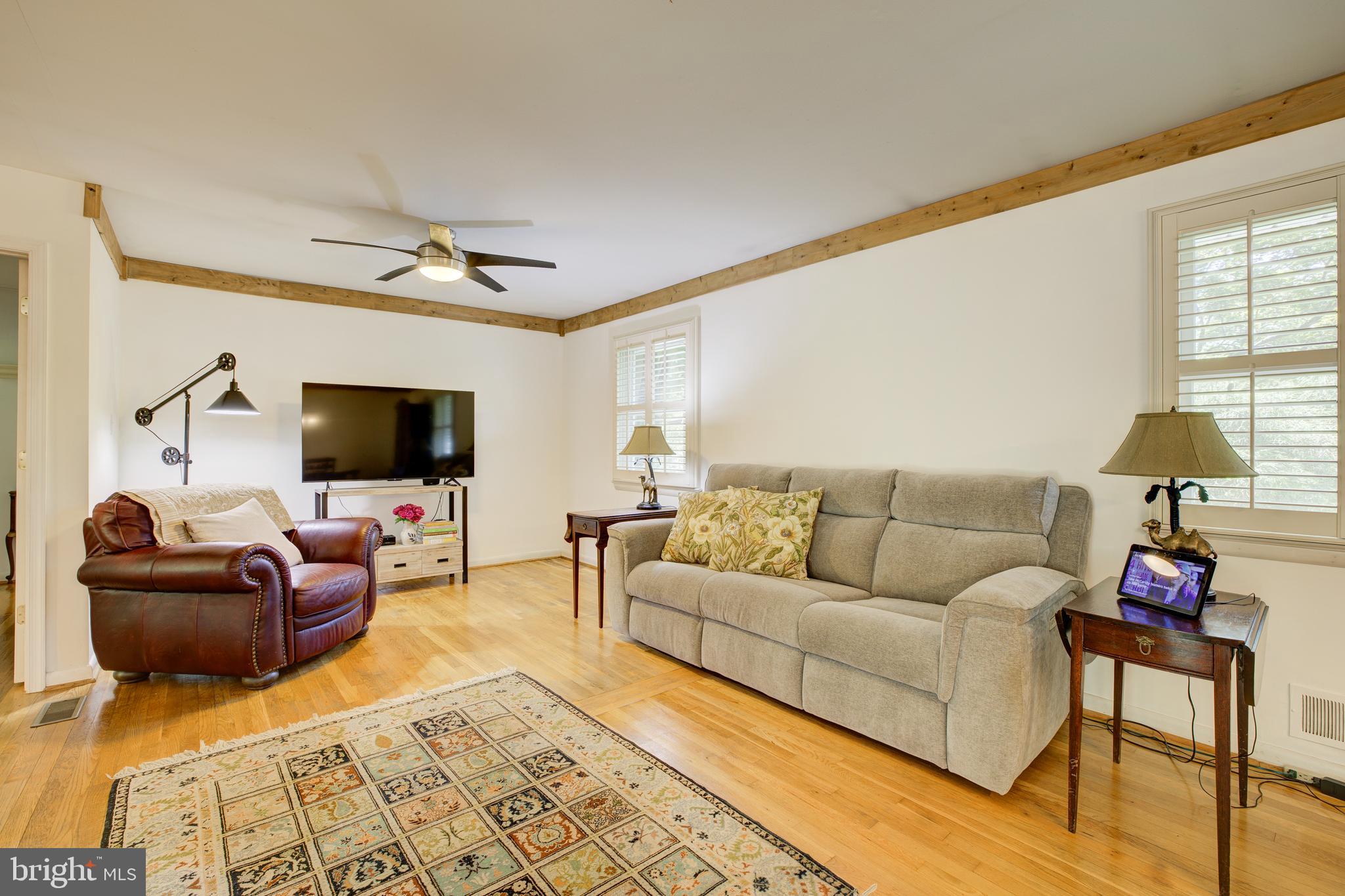 WHITE FLINT PARK - Residential