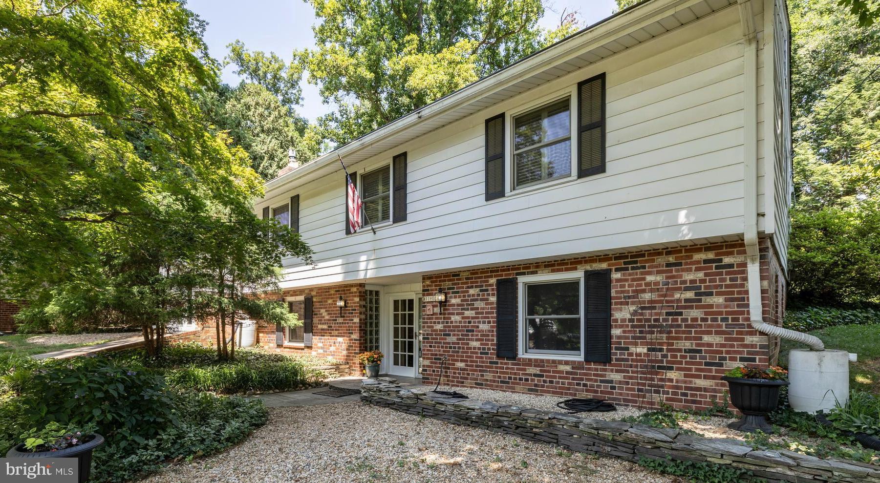 WHITE FLINT PARK - Residential