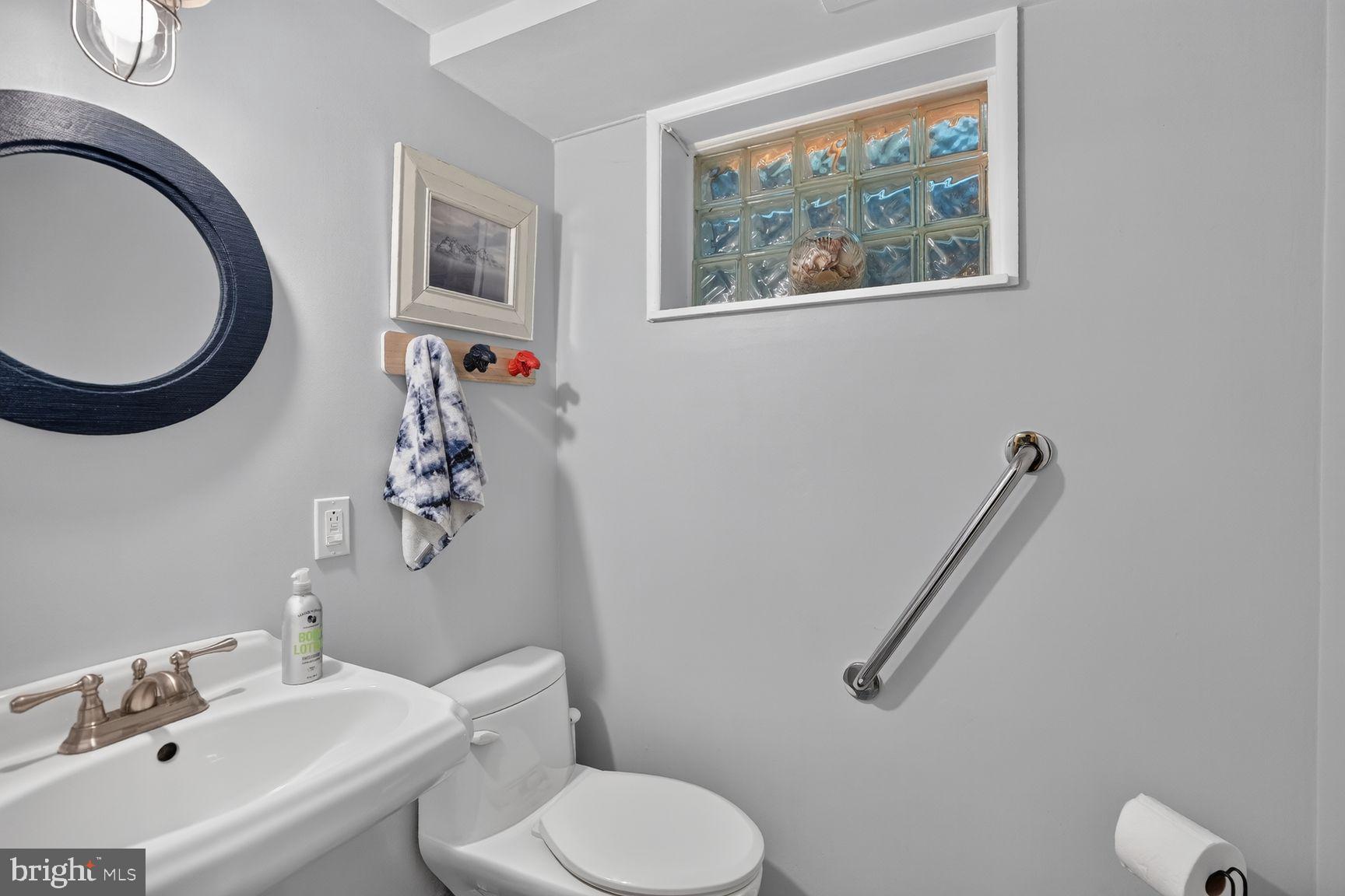 WHITE FLINT PARK - Residential