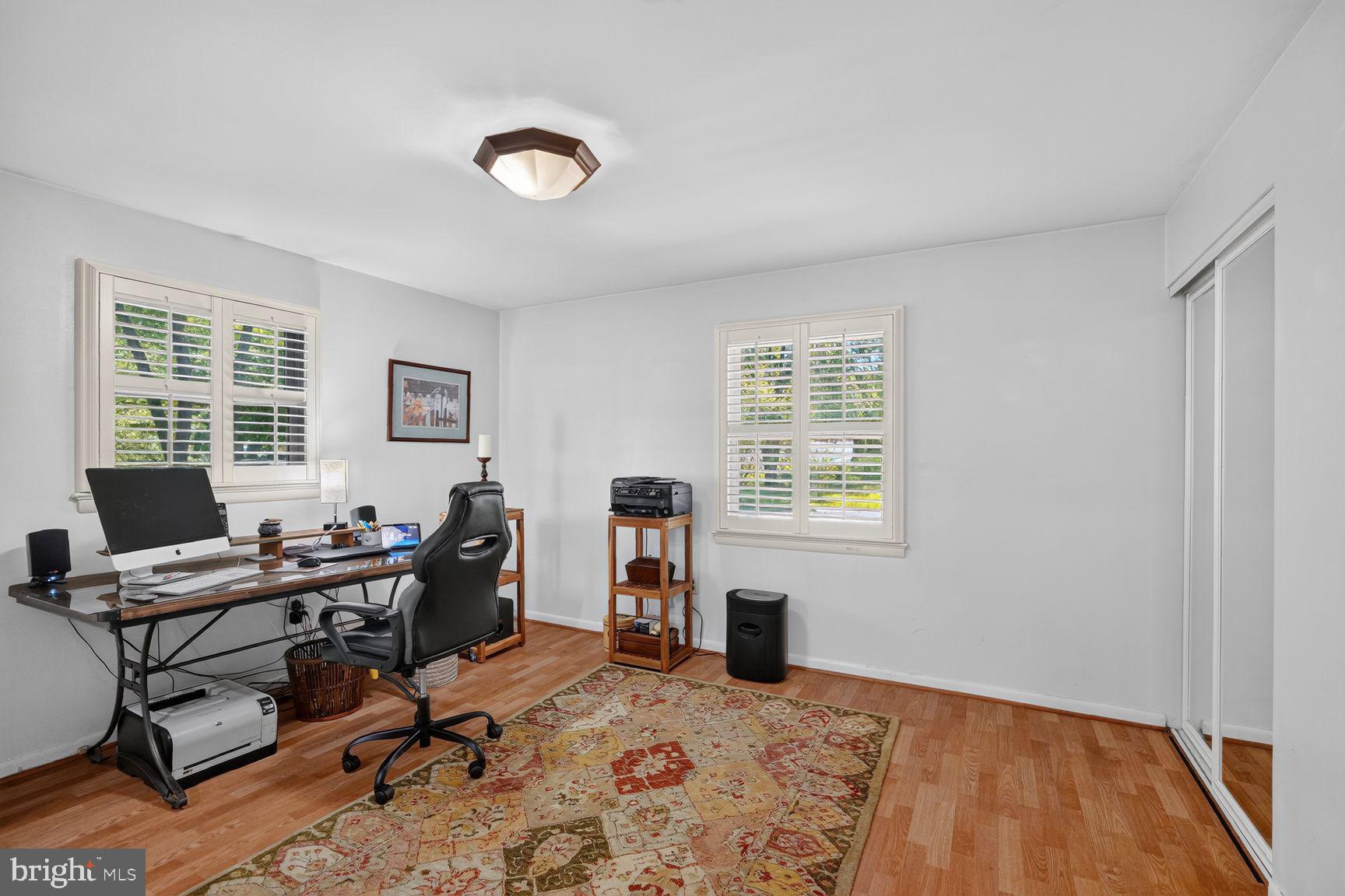 WHITE FLINT PARK - Residential