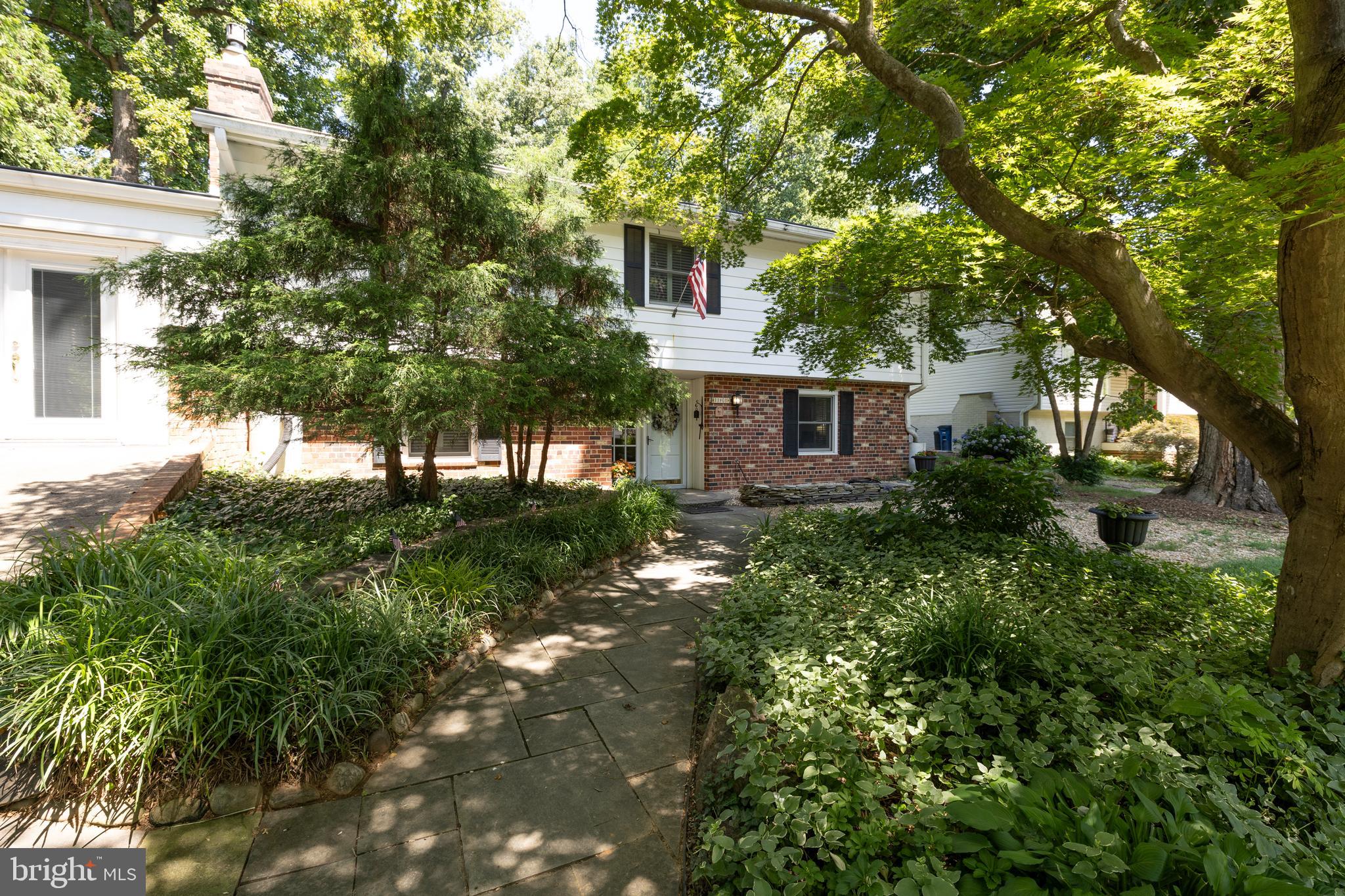 WHITE FLINT PARK - Residential