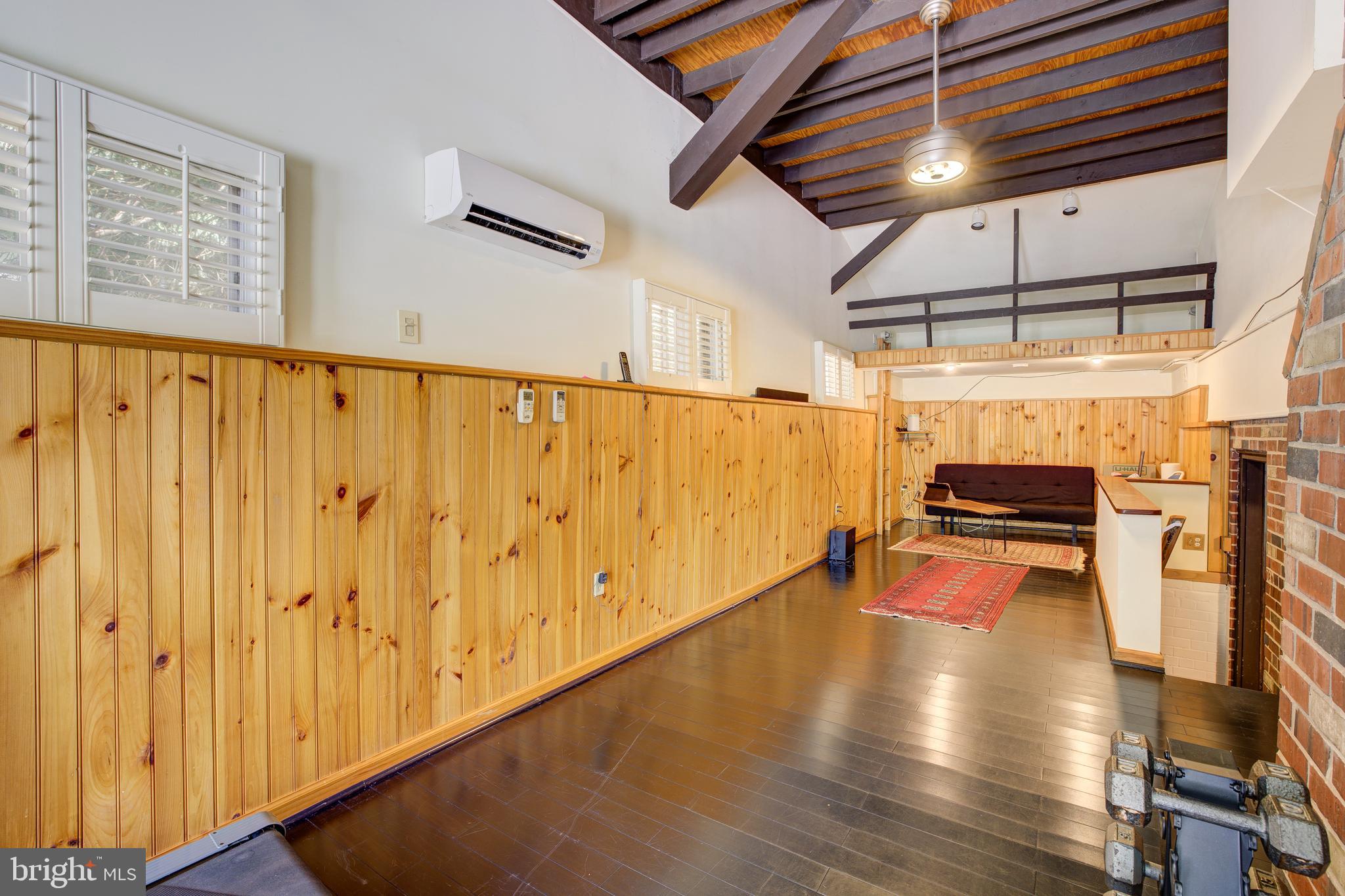 WHITE FLINT PARK - Residential
