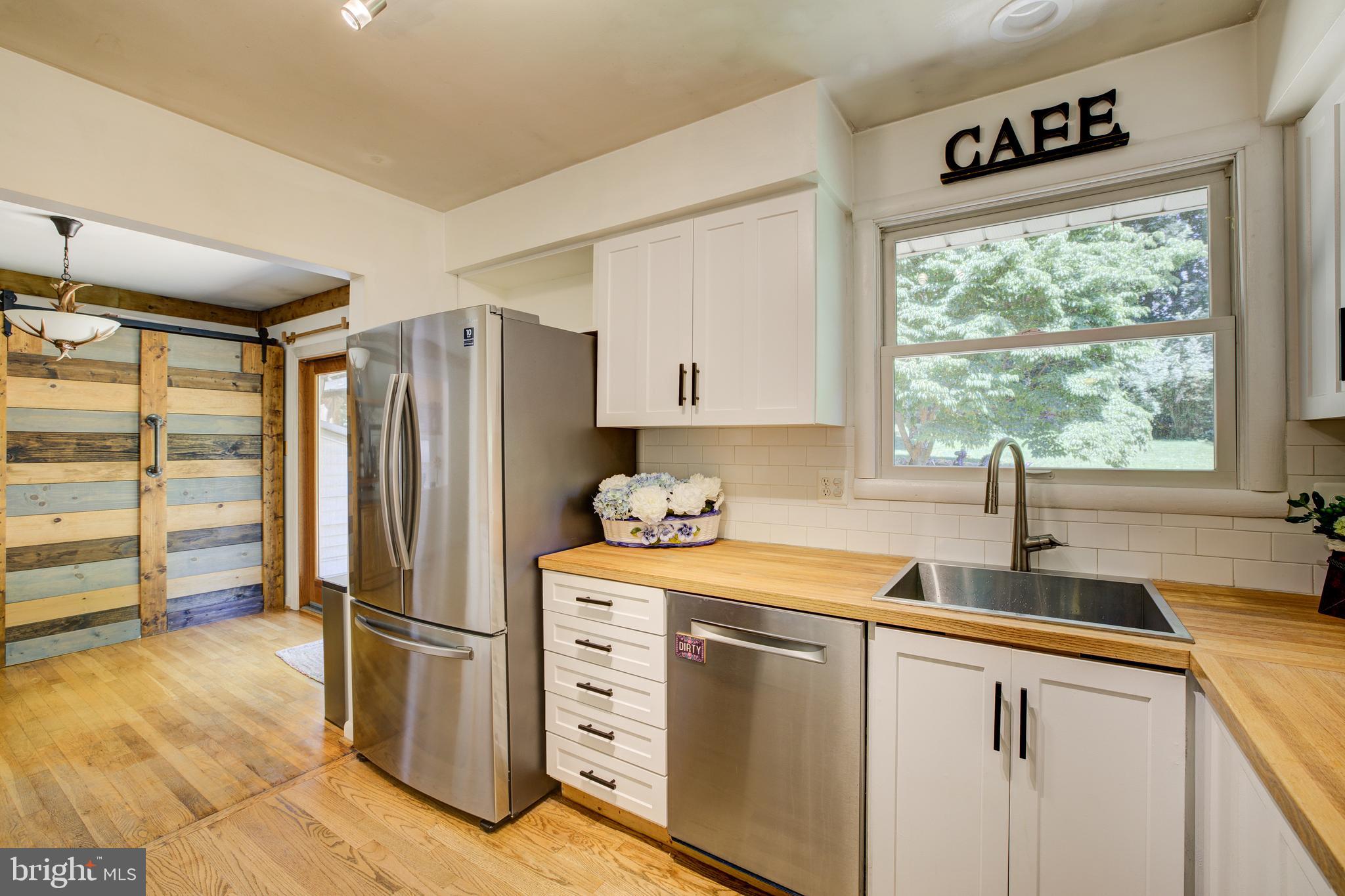 WHITE FLINT PARK - Residential