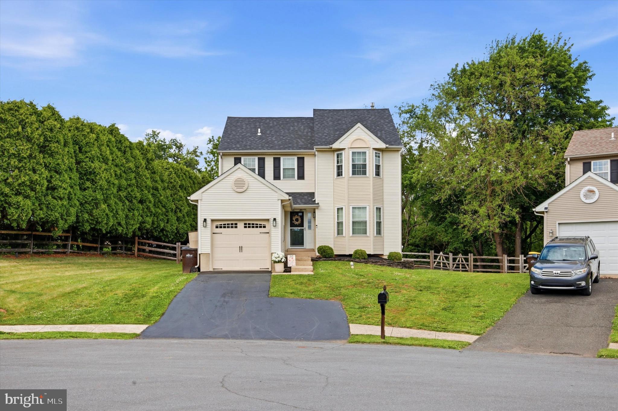CRANBERRY ESTATES - Residential