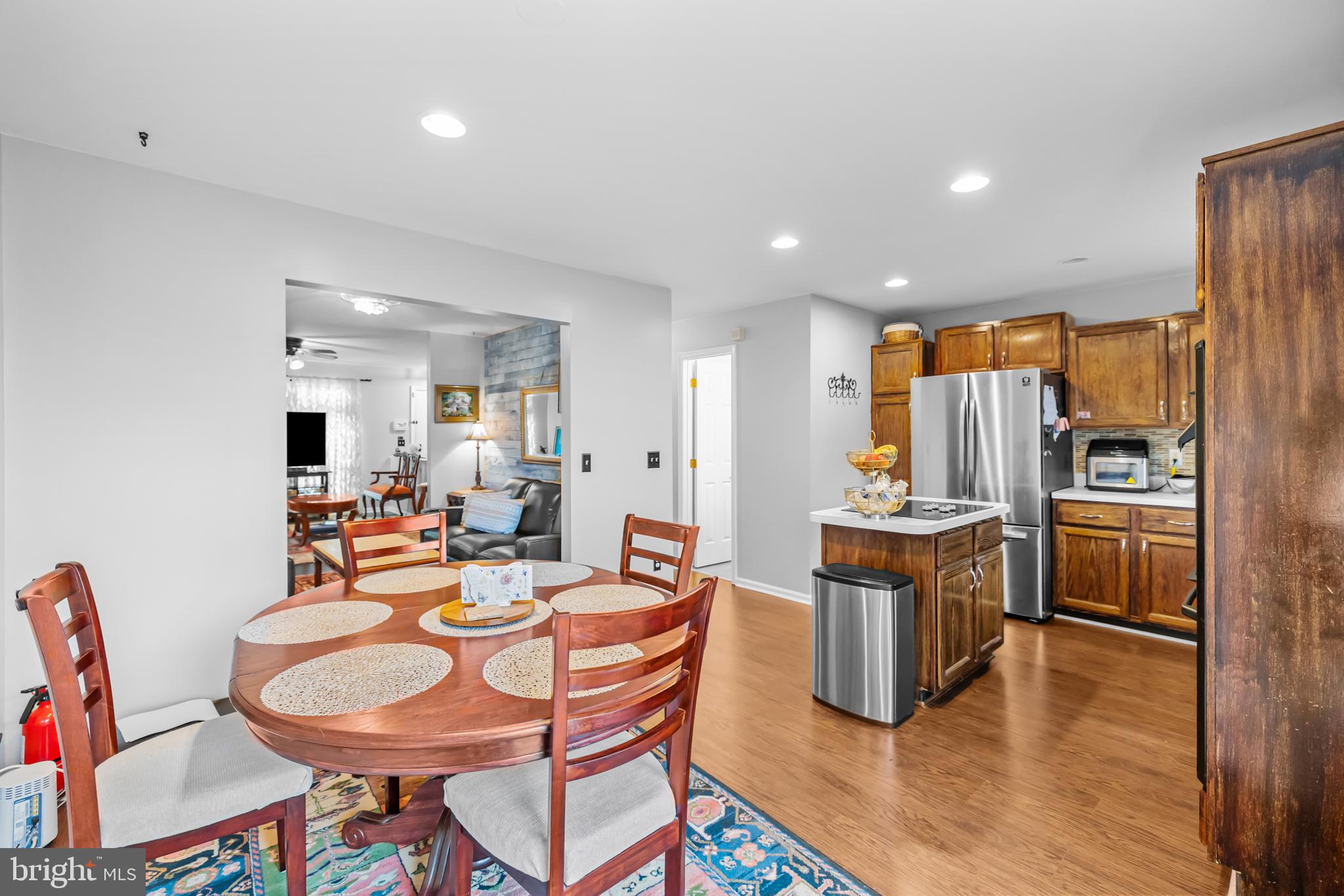 FOXBOROUGH - Residential