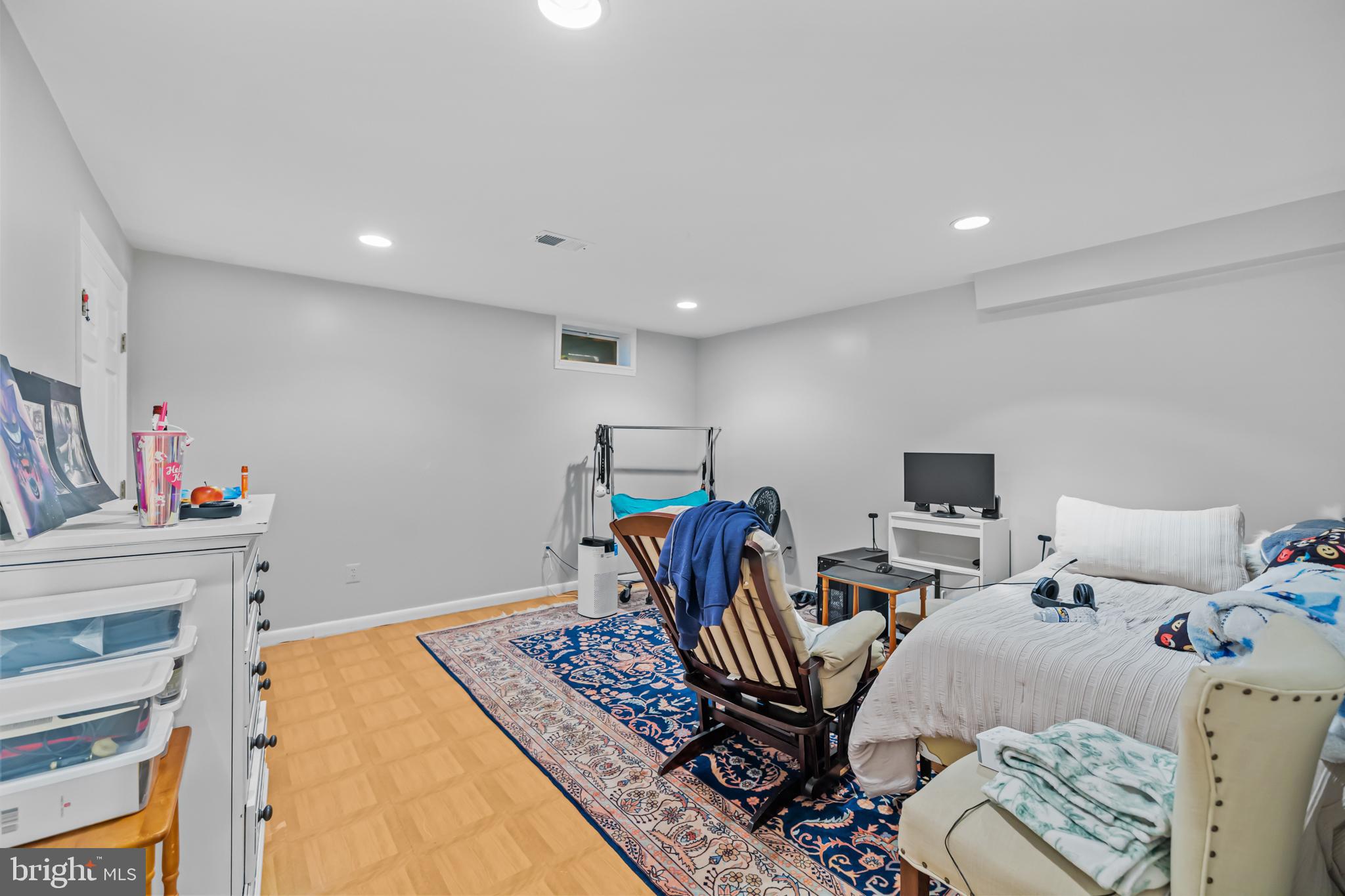 FOXBOROUGH - Residential