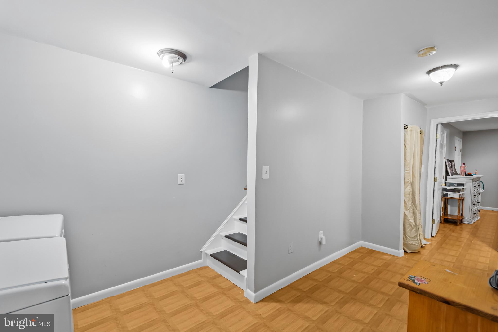 FOXBOROUGH - Residential