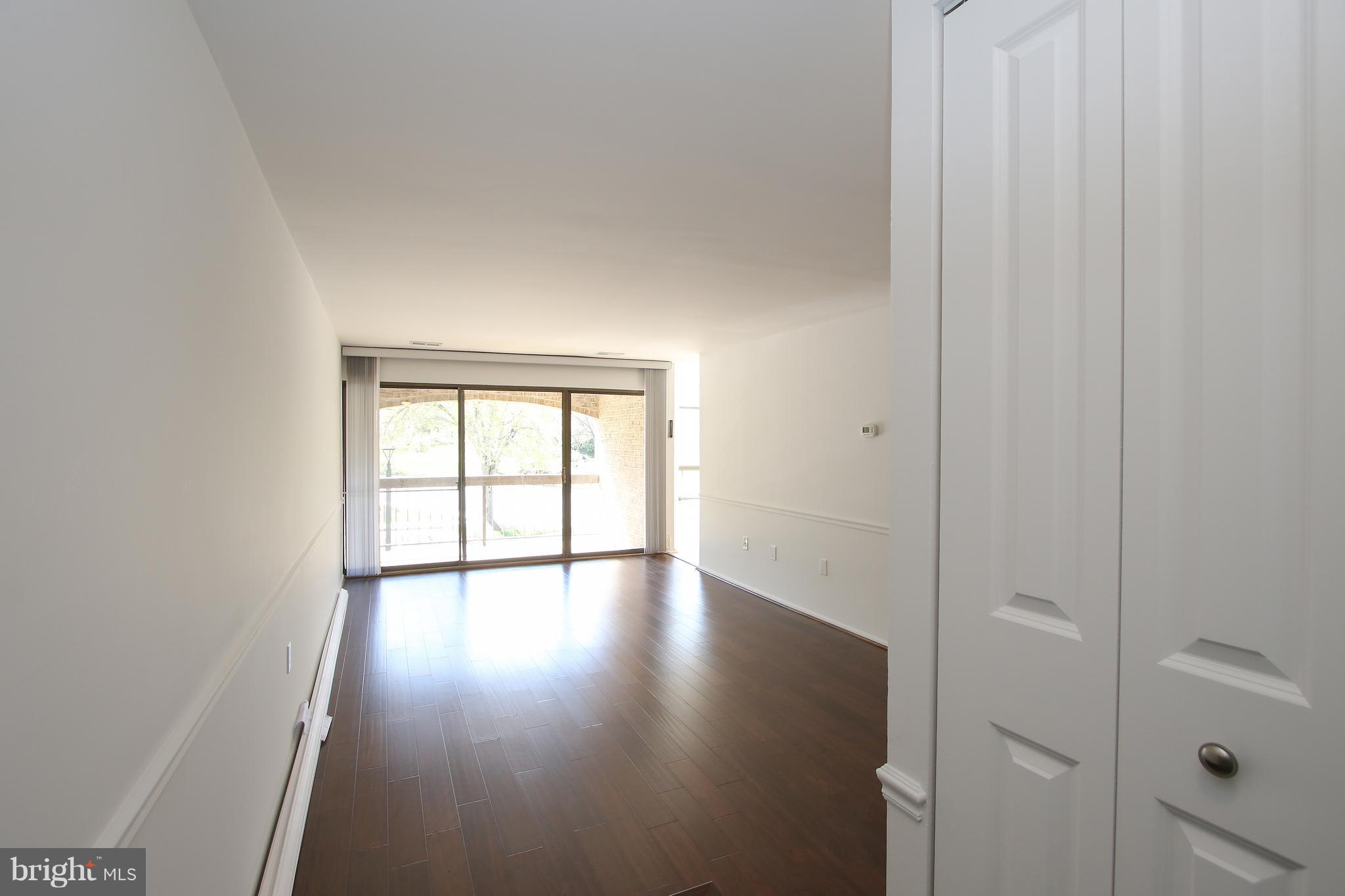 HYDE PARK - Residential