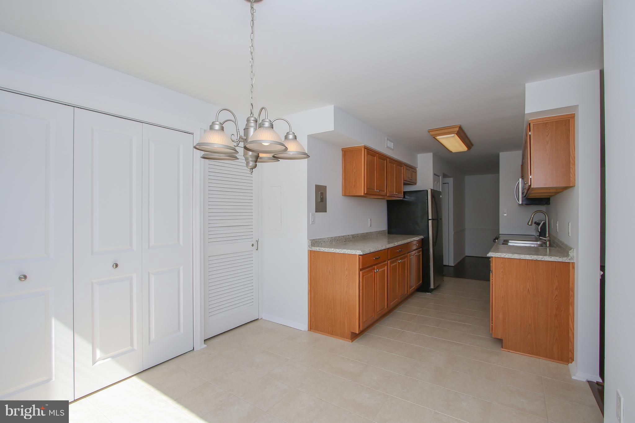 HYDE PARK - Residential