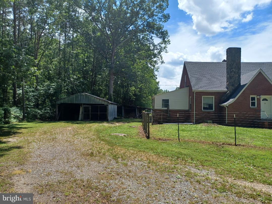 JACKSON TRAIL - Residential