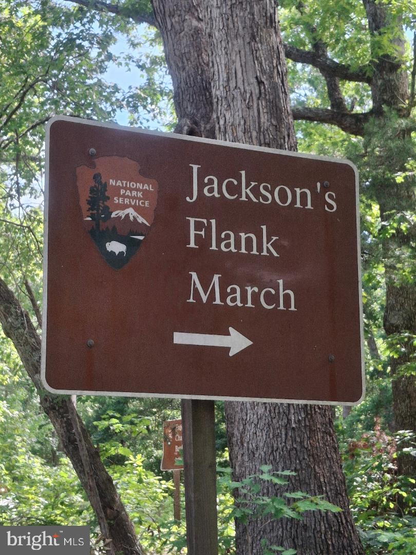 JACKSON TRAIL - Residential