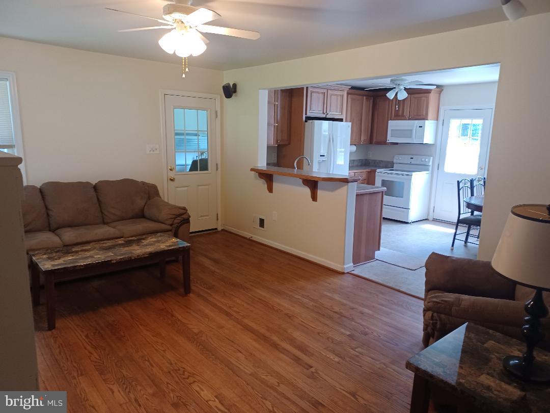 JACKSON TRAIL - Residential