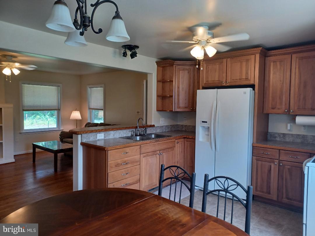 JACKSON TRAIL - Residential