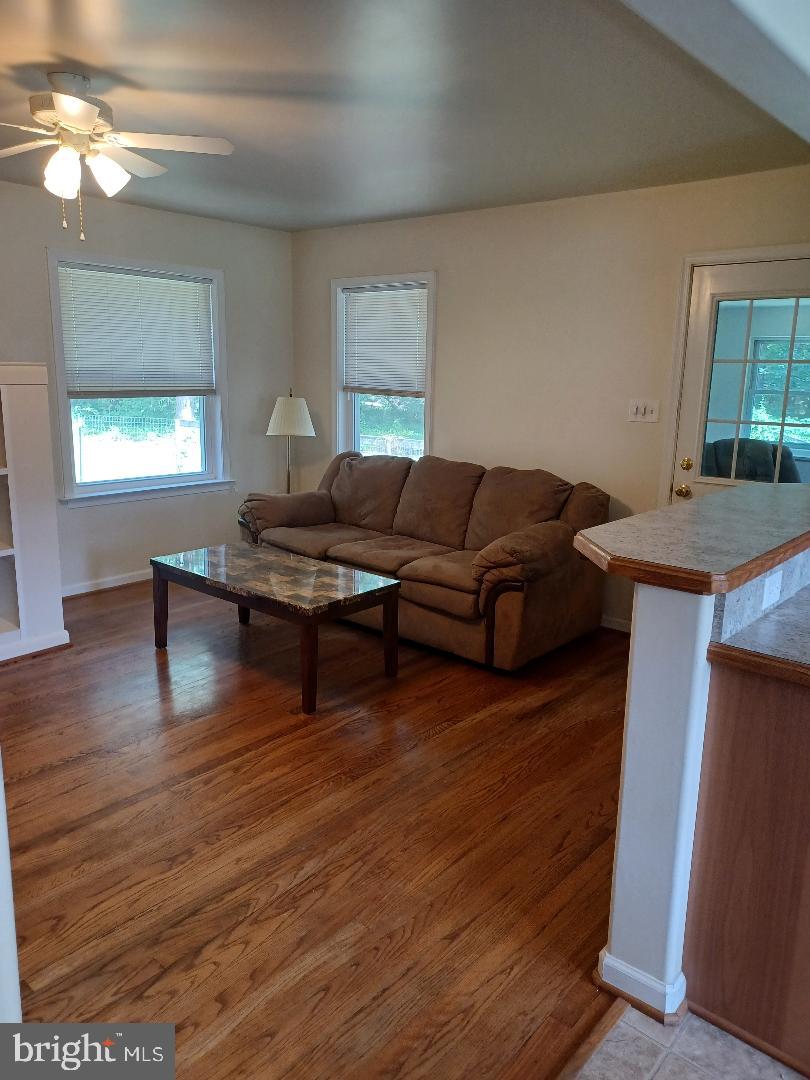 JACKSON TRAIL - Residential