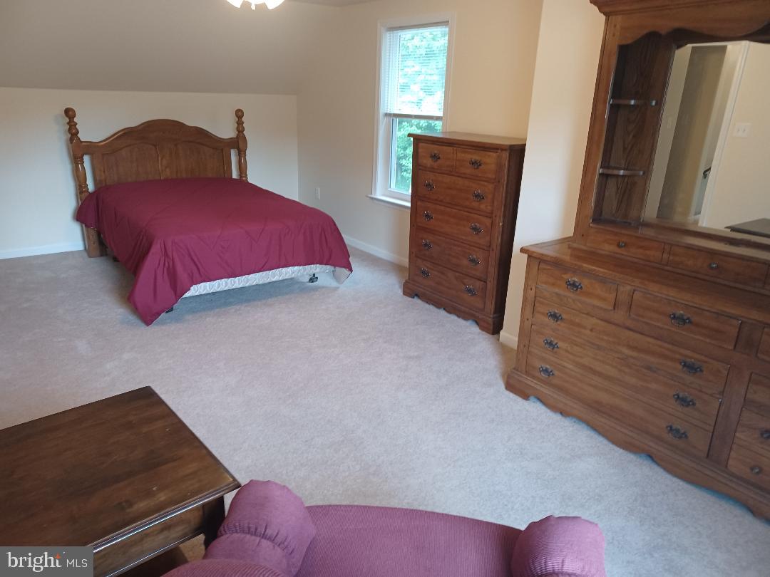 JACKSON TRAIL - Residential