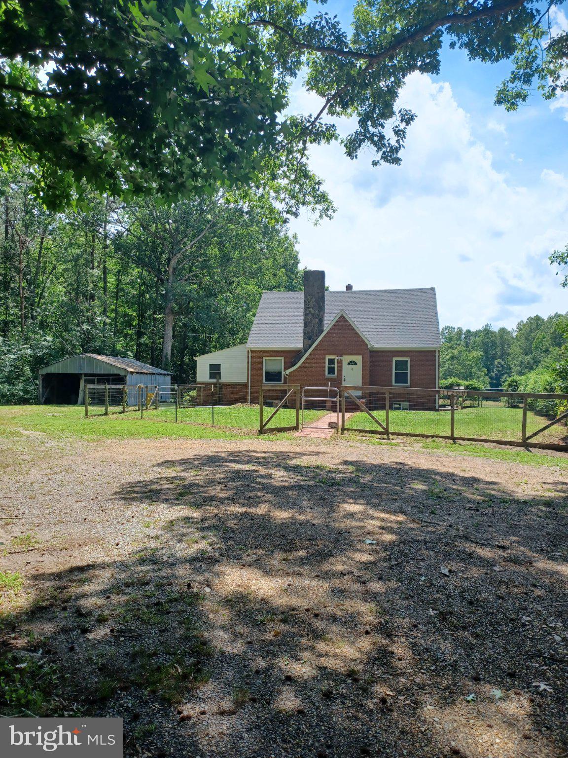 JACKSON TRAIL - Residential