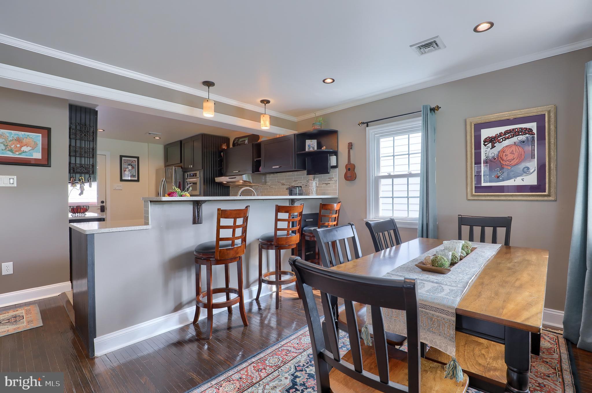 MANOR RIDGE - Residential