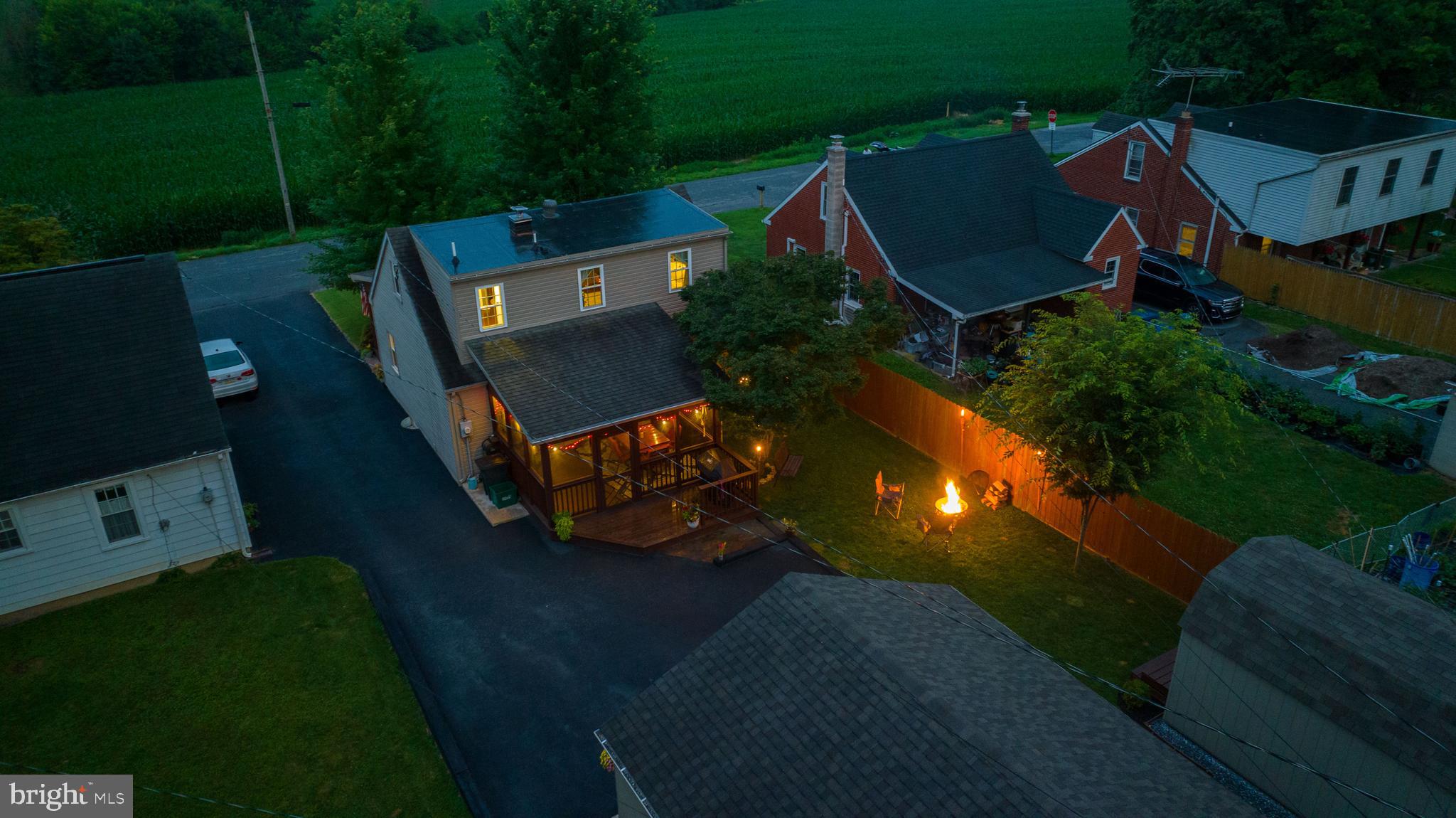 MANOR RIDGE - Residential