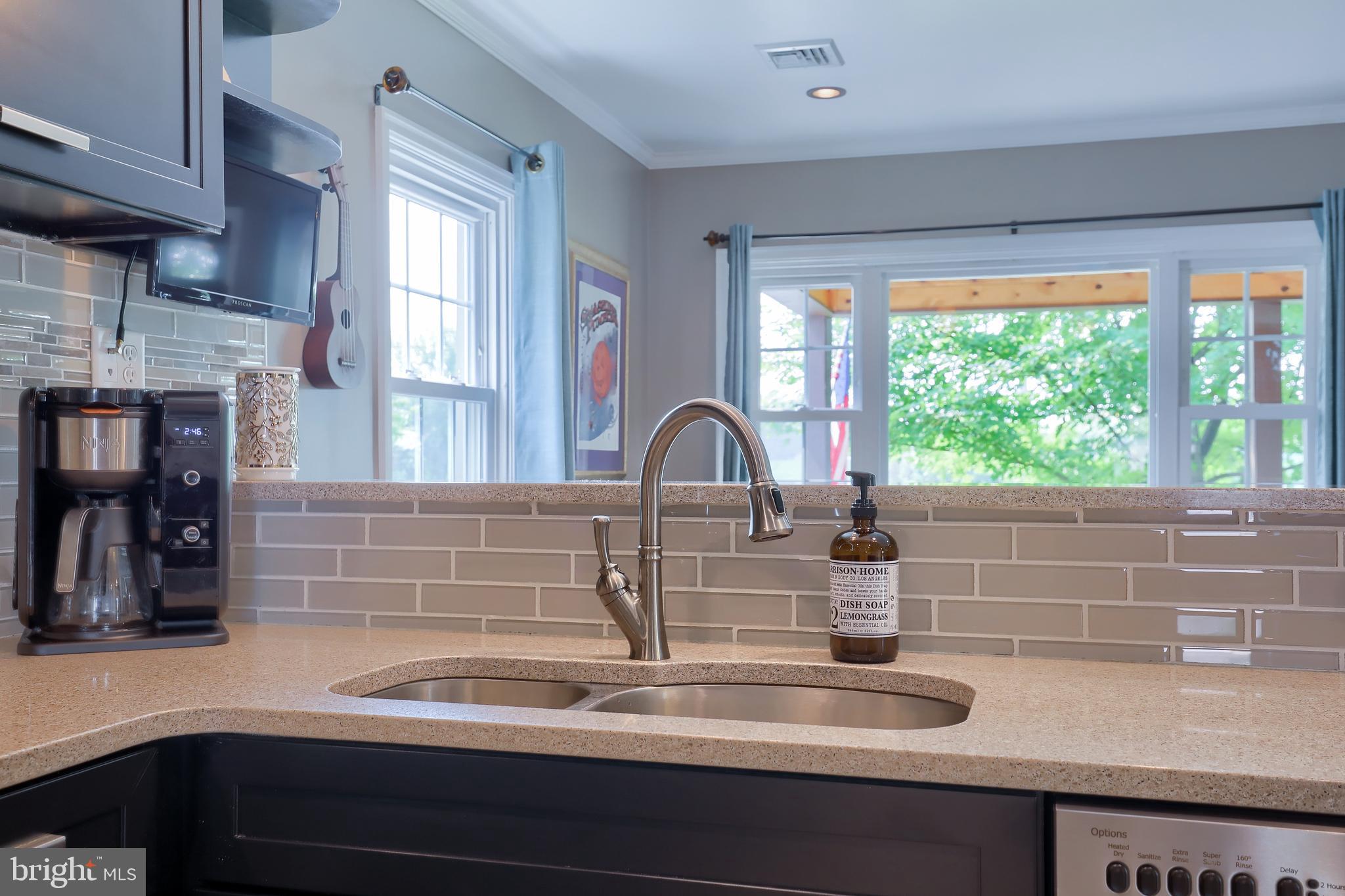 MANOR RIDGE - Residential