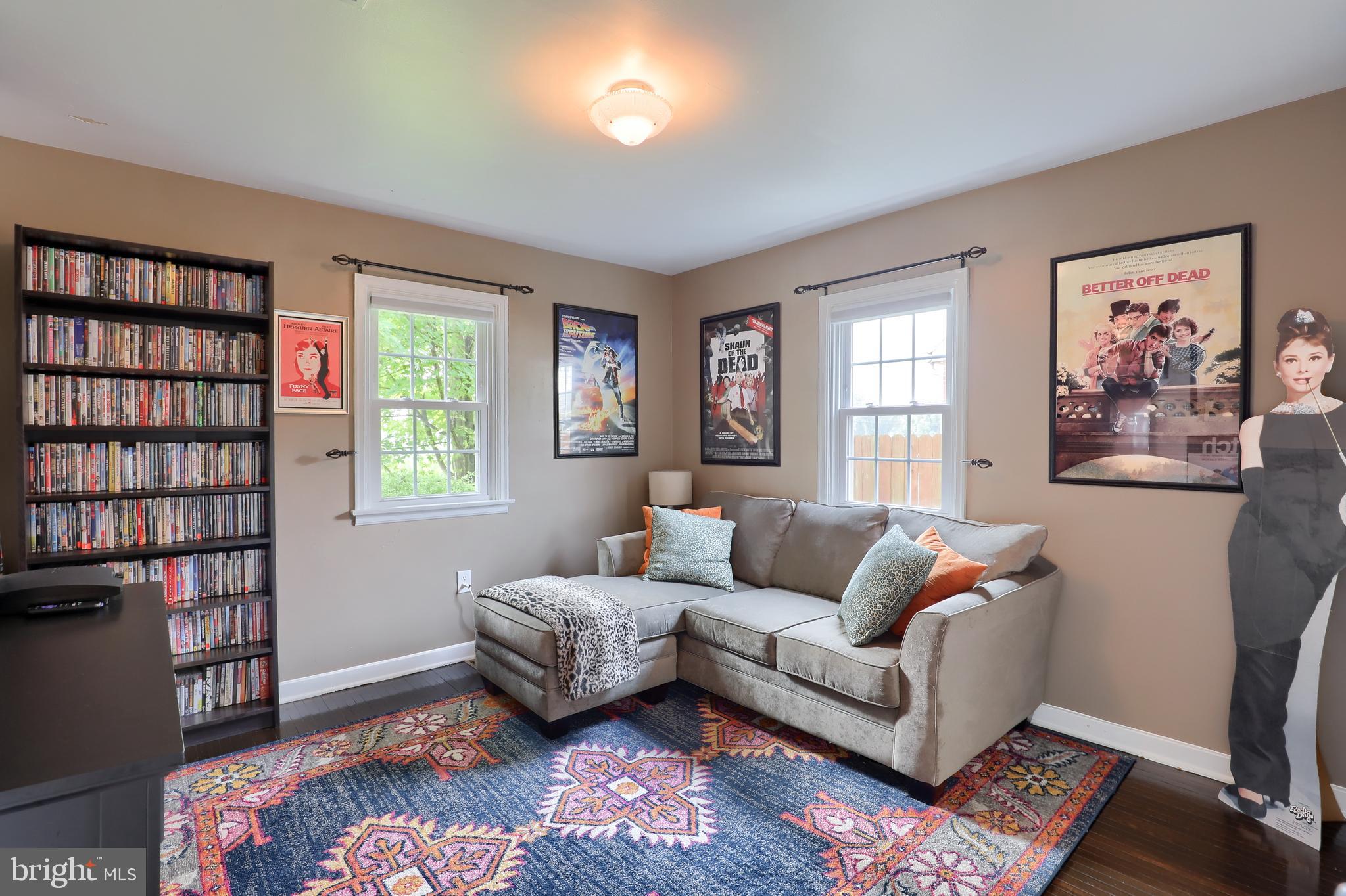 MANOR RIDGE - Residential