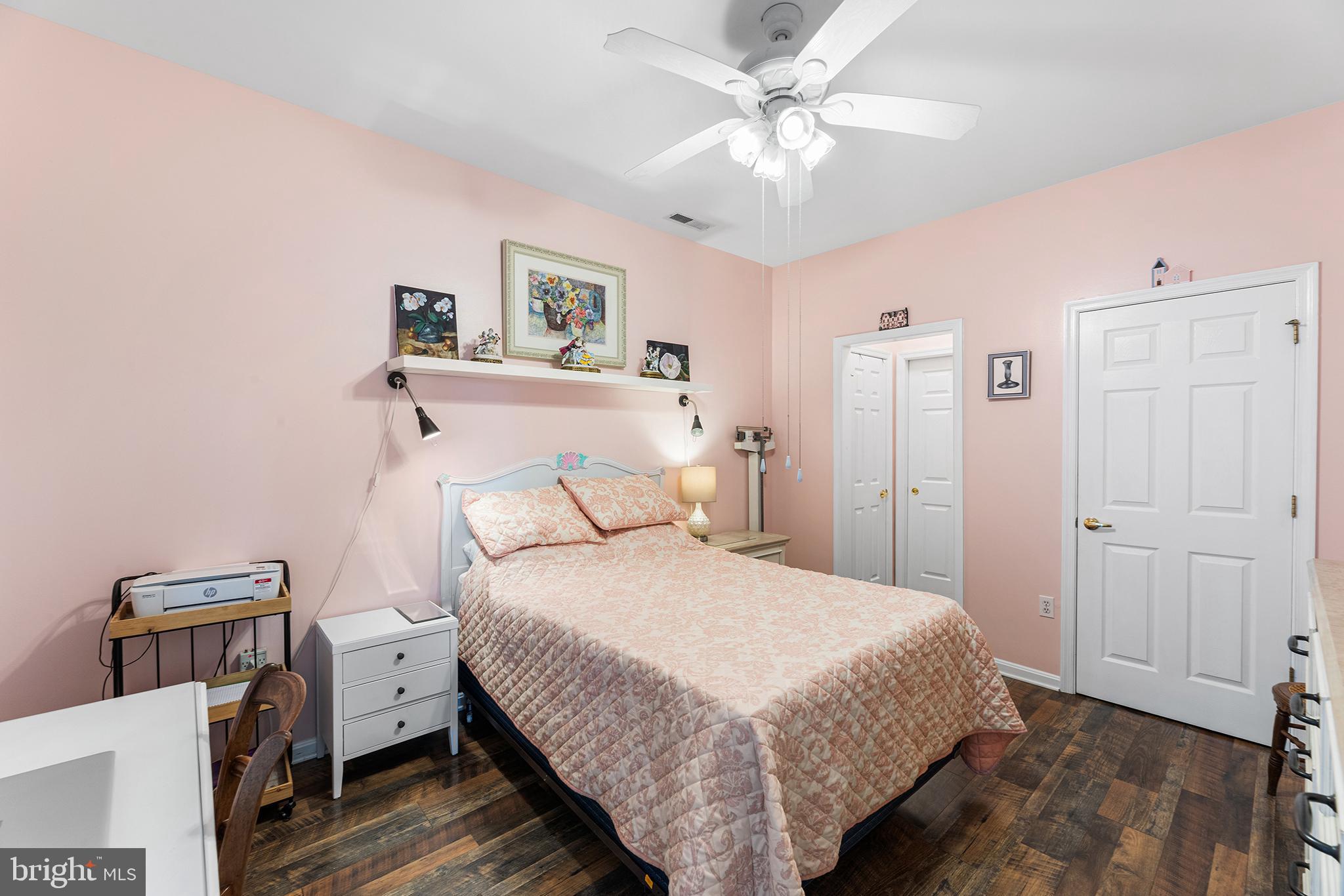 HEARTHSTONE MANOR - Residential