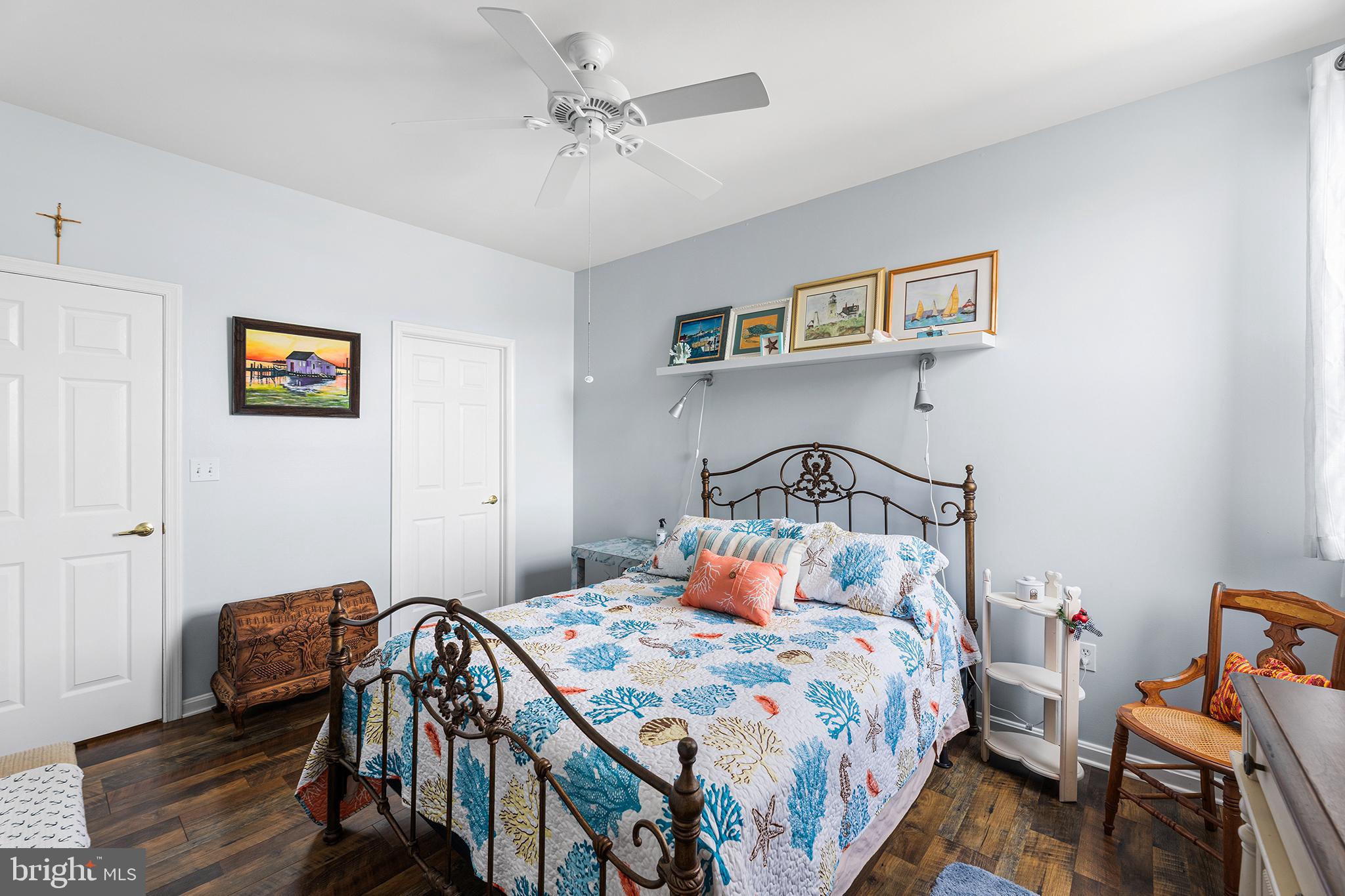 HEARTHSTONE MANOR - Residential