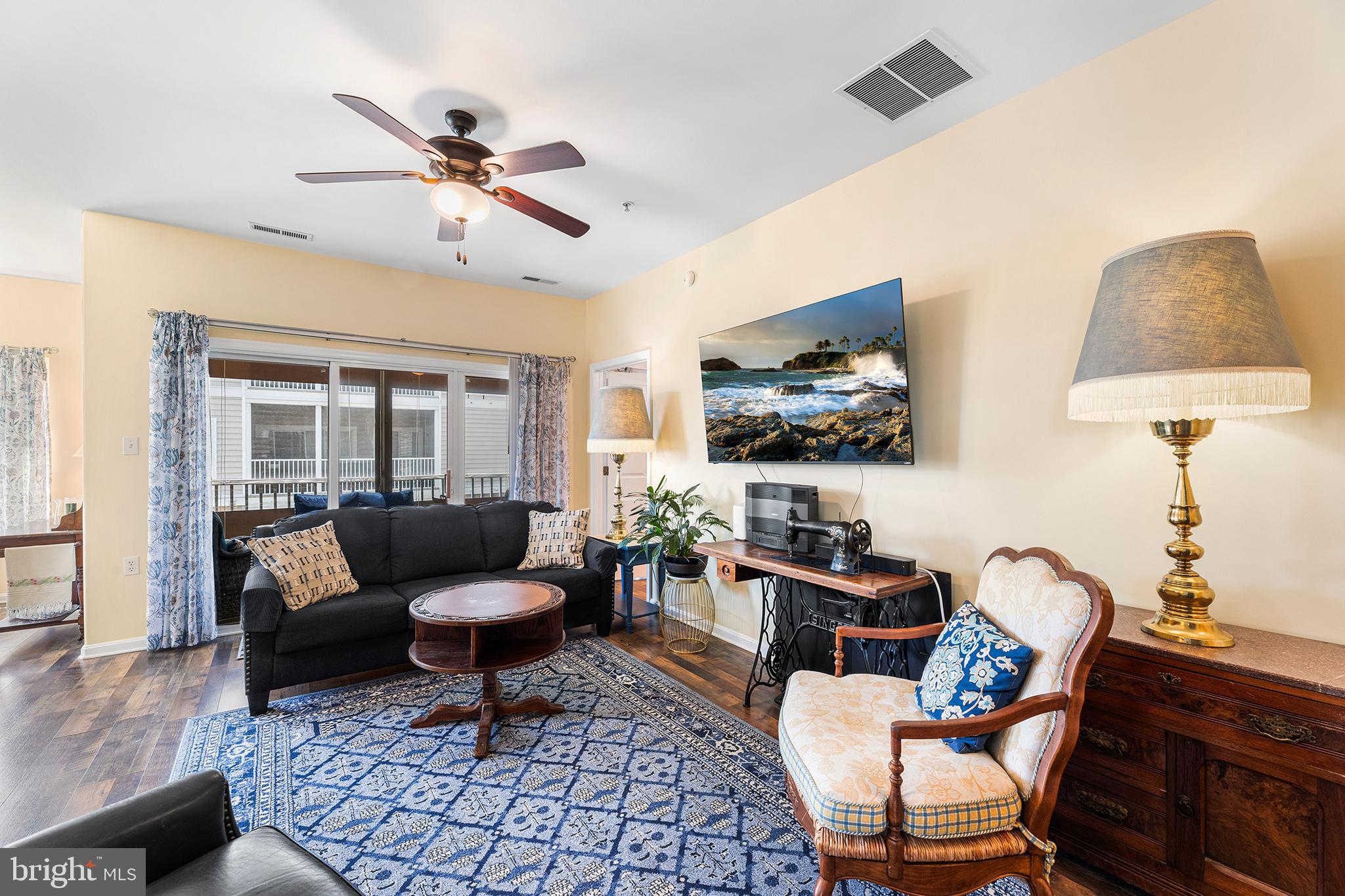 HEARTHSTONE MANOR - Residential