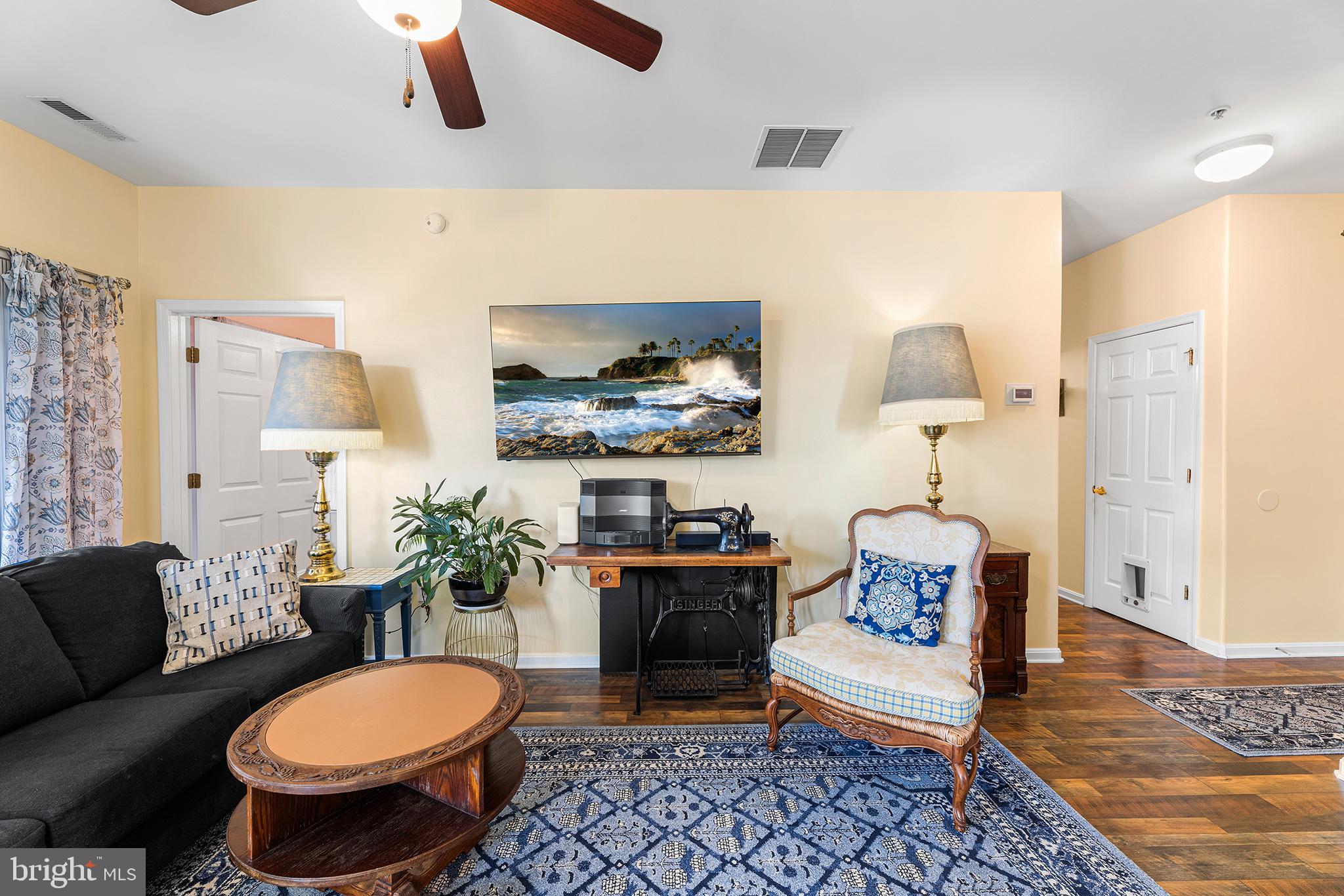 HEARTHSTONE MANOR - Residential