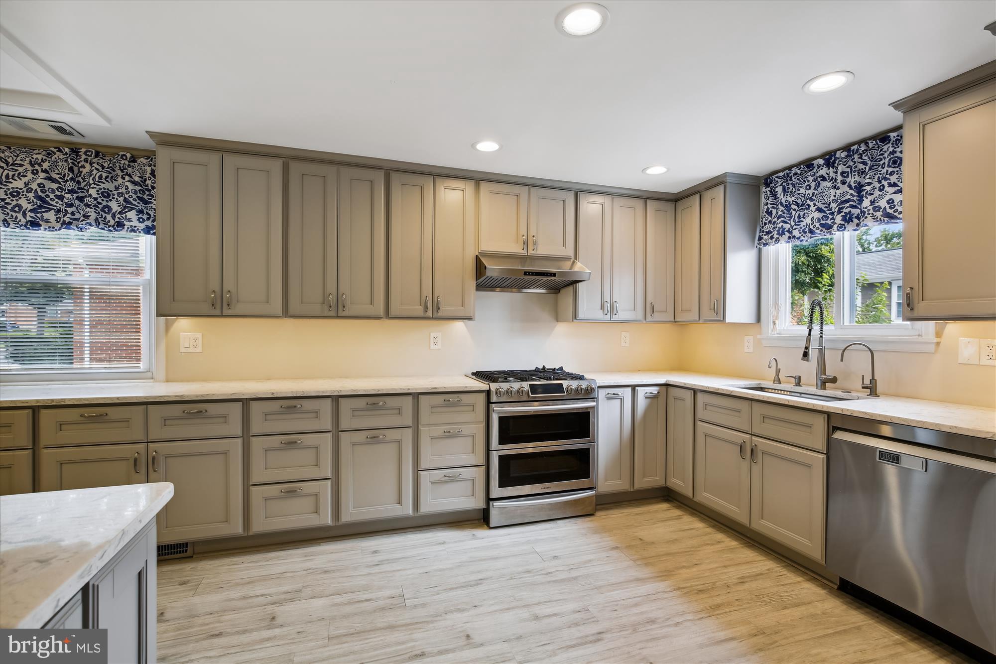 CONNECTICUT AVENUE ESTATES - Residential
