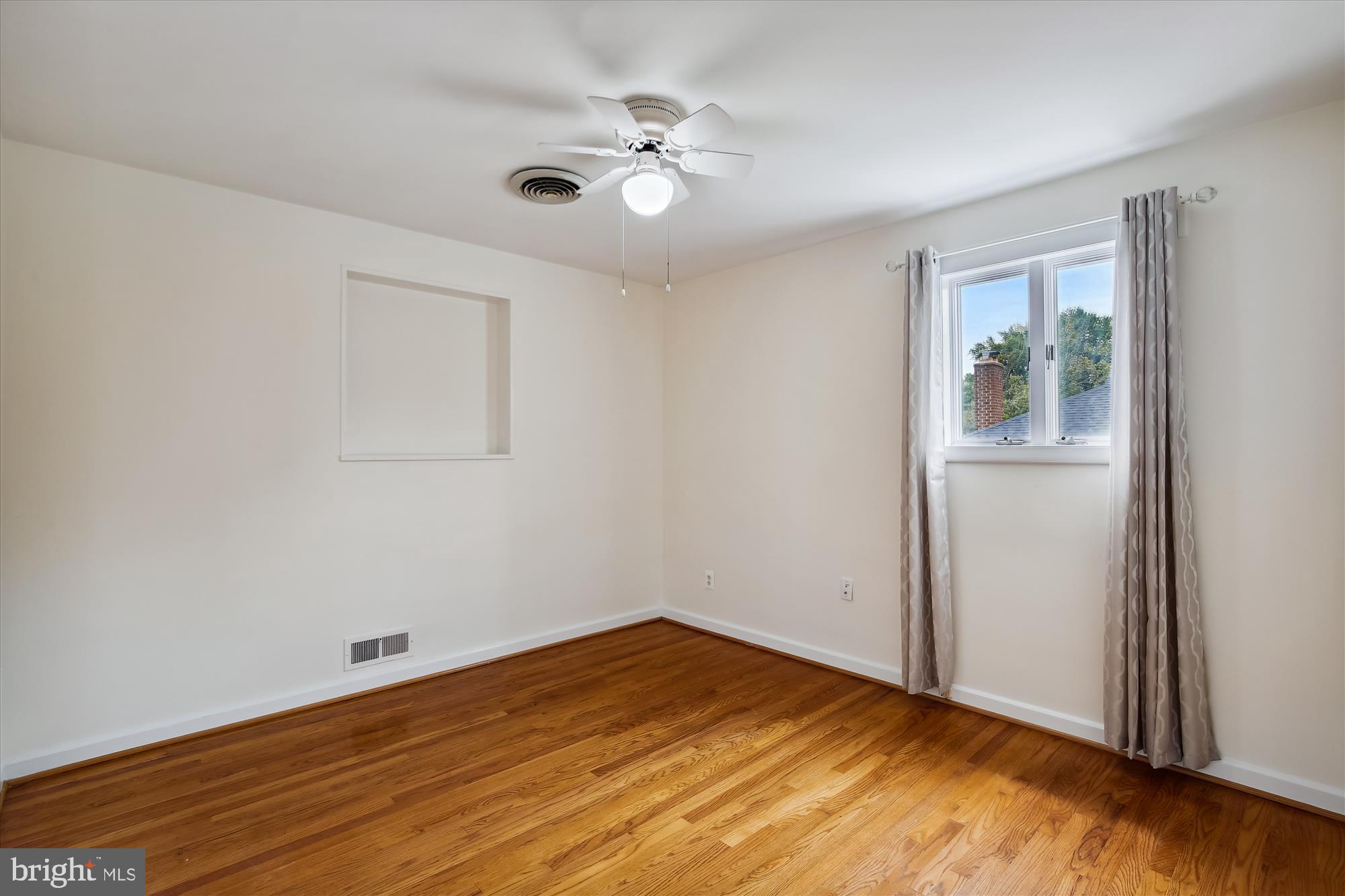 CONNECTICUT AVENUE ESTATES - Residential