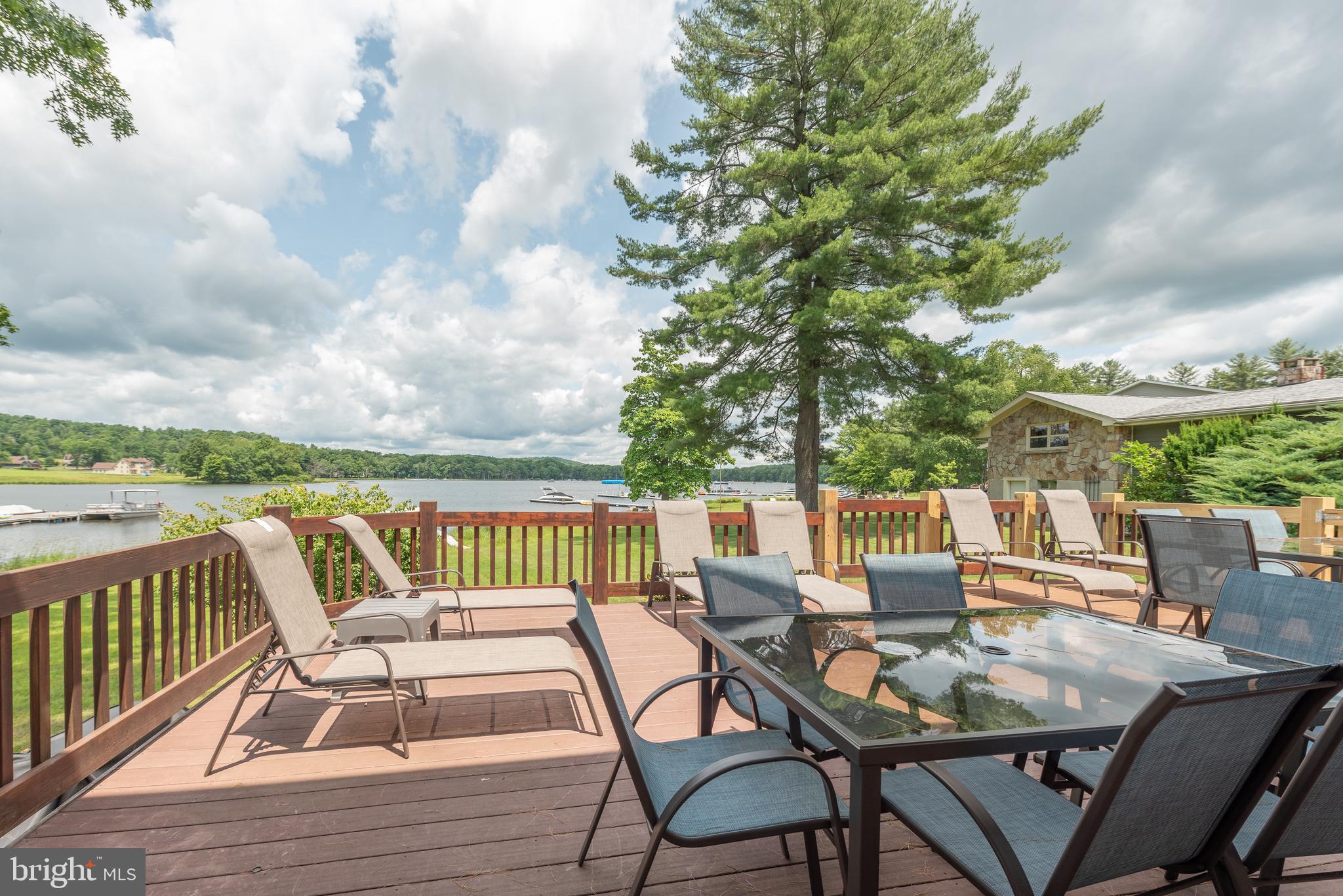 WHITE OAK - Residential