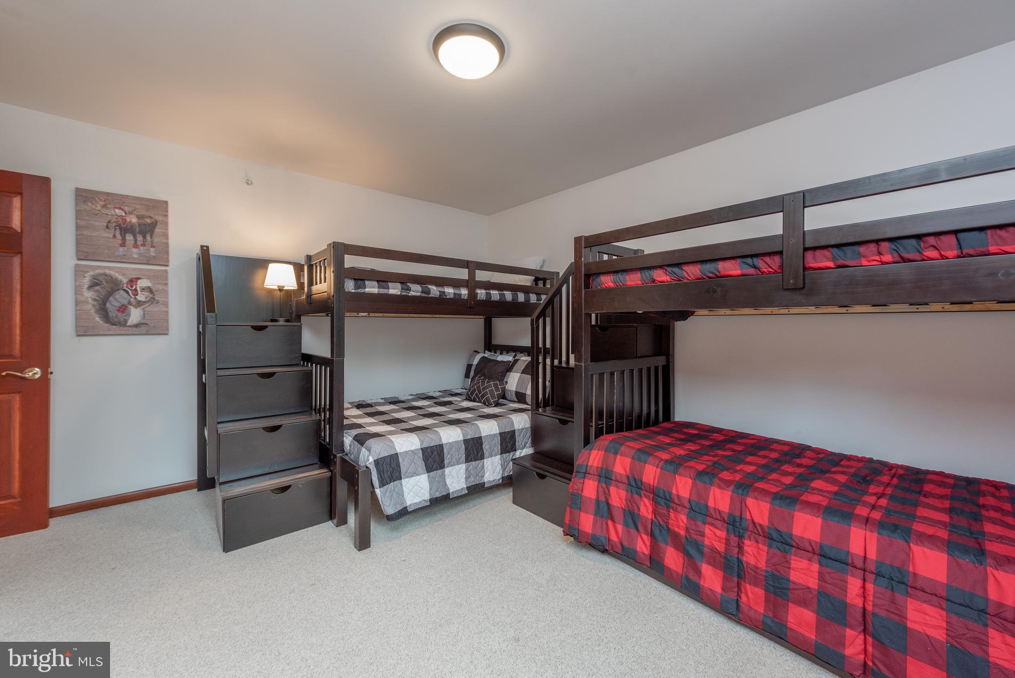 WHITE OAK - Residential