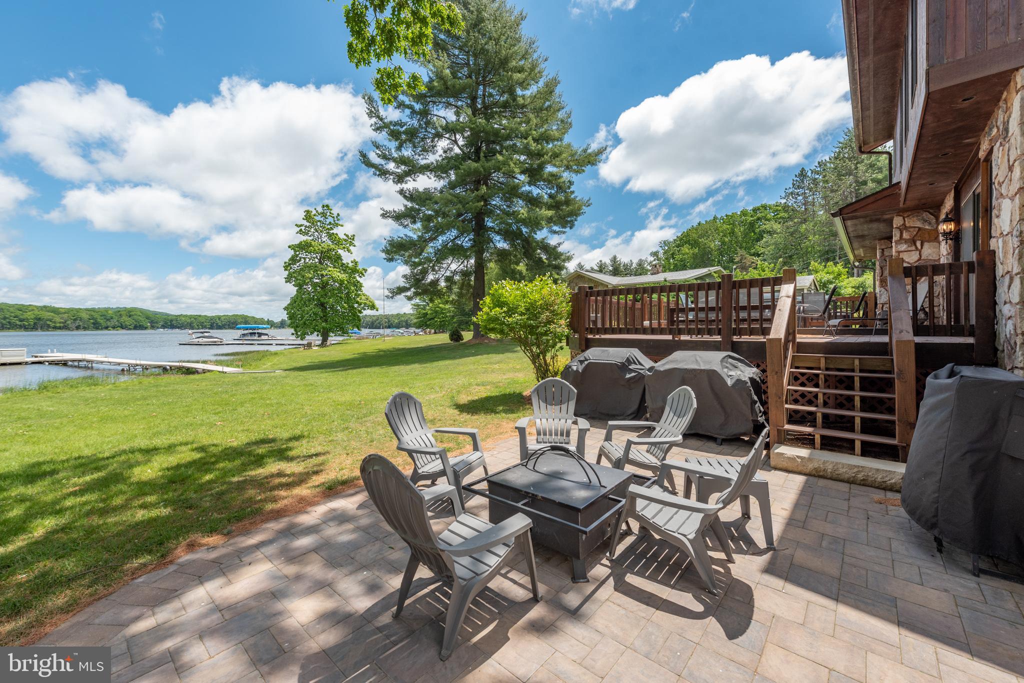 WHITE OAK - Residential