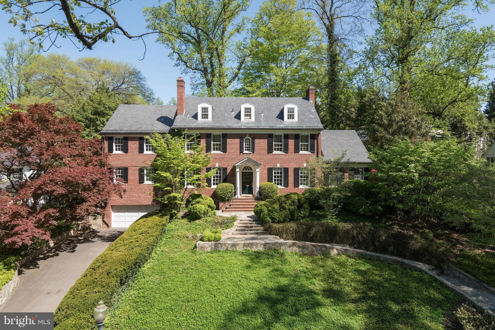 DON'T WAIT!THIS IS SOMEONE'S FOREVER HOME.UNPARALLELED VALUE FOR SPECTACULAR LIGHTFILLED RESIDENCE ON MOST STUNNING BLOCK.GORGEOUS GEORGIAN  W/GRAND FORMAL ROOMS.CHEF'S KIT,PANELED LIB,FAB SUNROOM/FAM RM.4 BRS,3 FB ON 2ND, INCL GREAT MASTER.3RD LEV W/2 ADD'L BRS+BONUS RM&FB.LOW LEV FAM RM/MEDIA RM,AU PAIR W/PRIVATE BA.GORGEOUS DETAIL INCL 3 FPS, BACK STAIRWAY,MOLDINGS&MORE.BEAUTIFUL GARDENS&YARD.