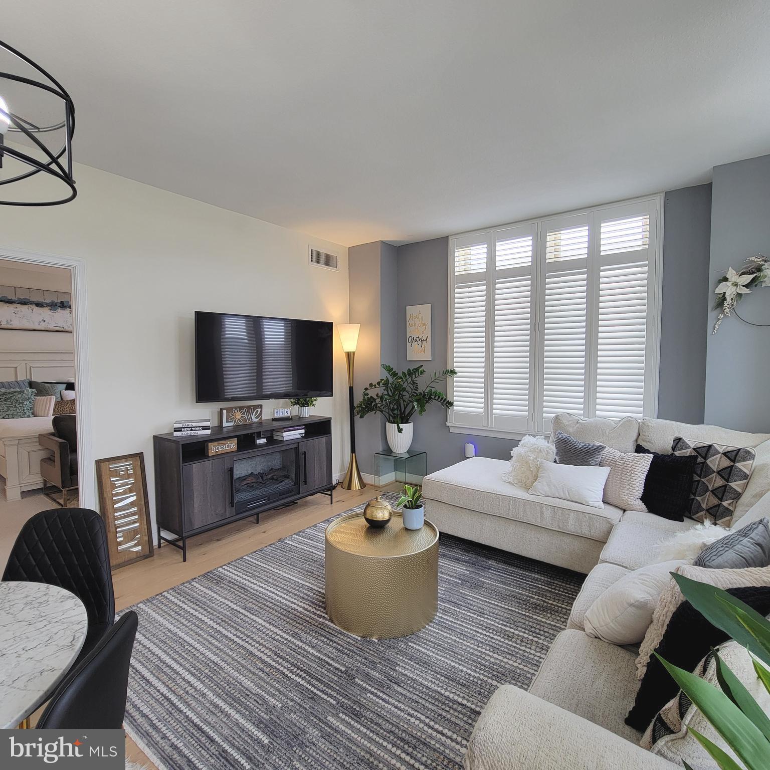 ONE NATIONAL HARBOR CONDOMINIUM - Residential