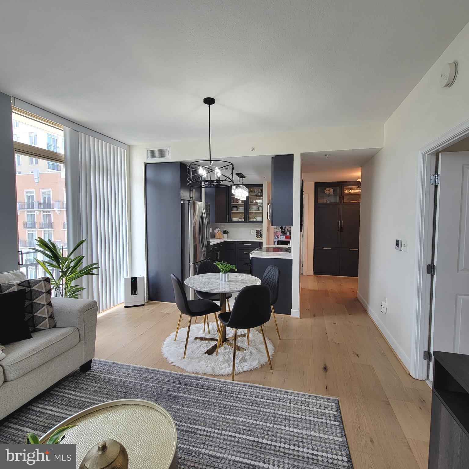 ONE NATIONAL HARBOR CONDOMINIUM - Residential